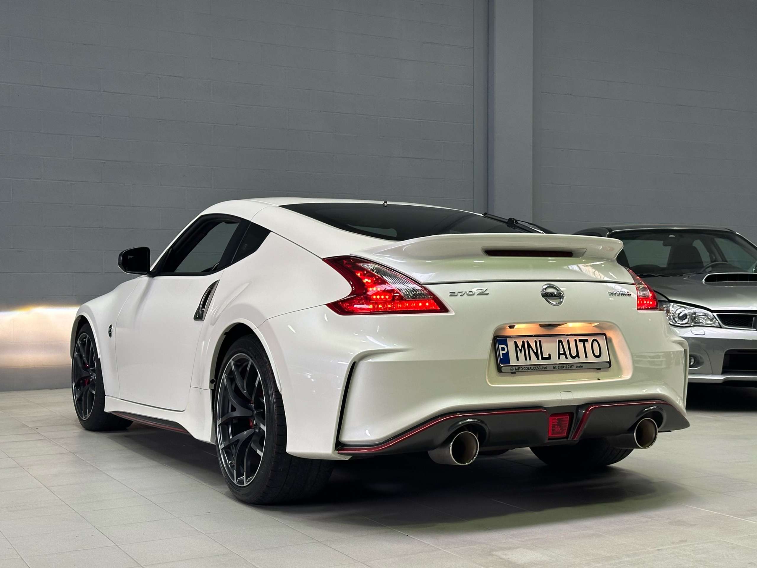 Nissan - 370Z