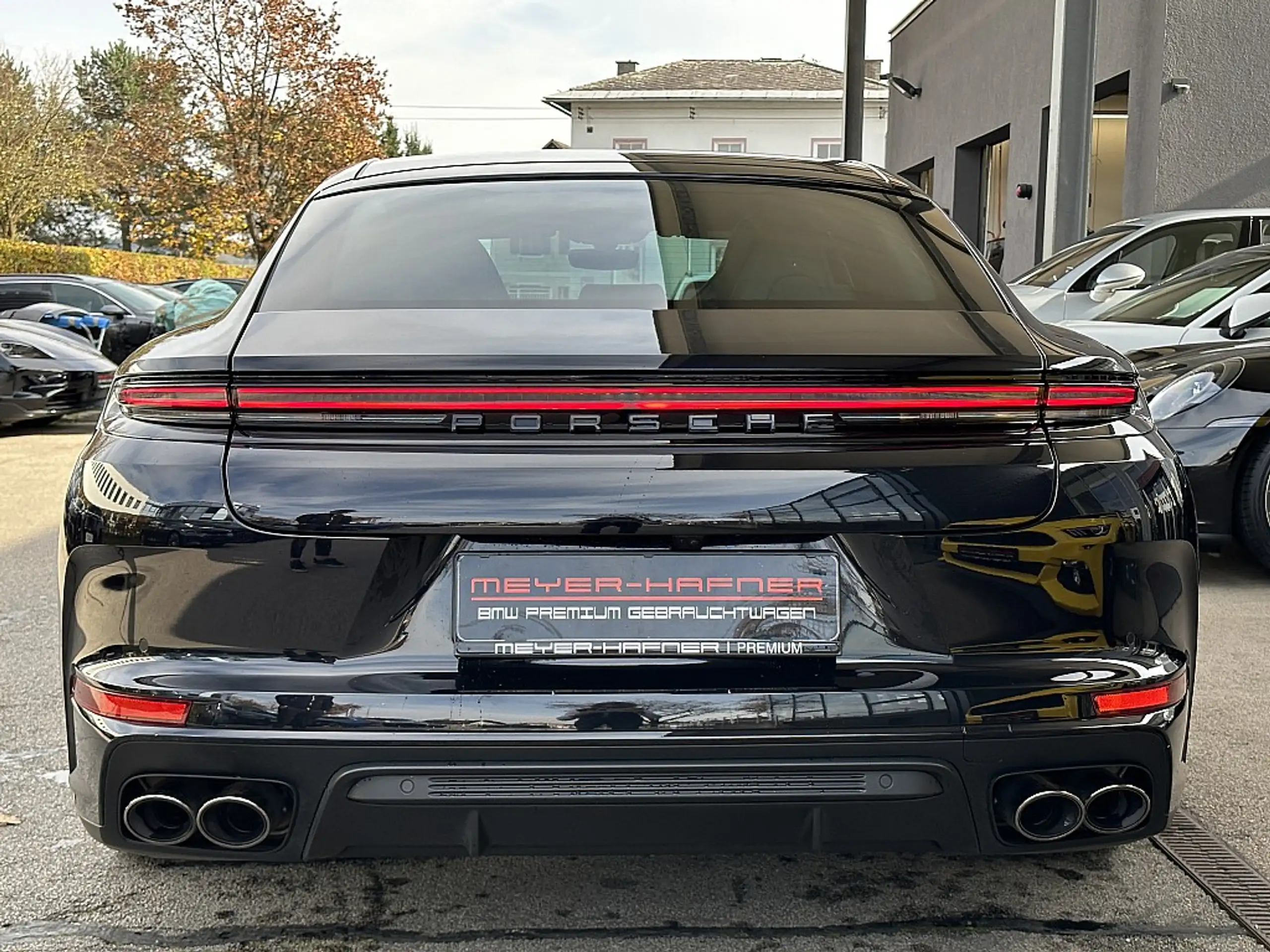 Porsche - Panamera