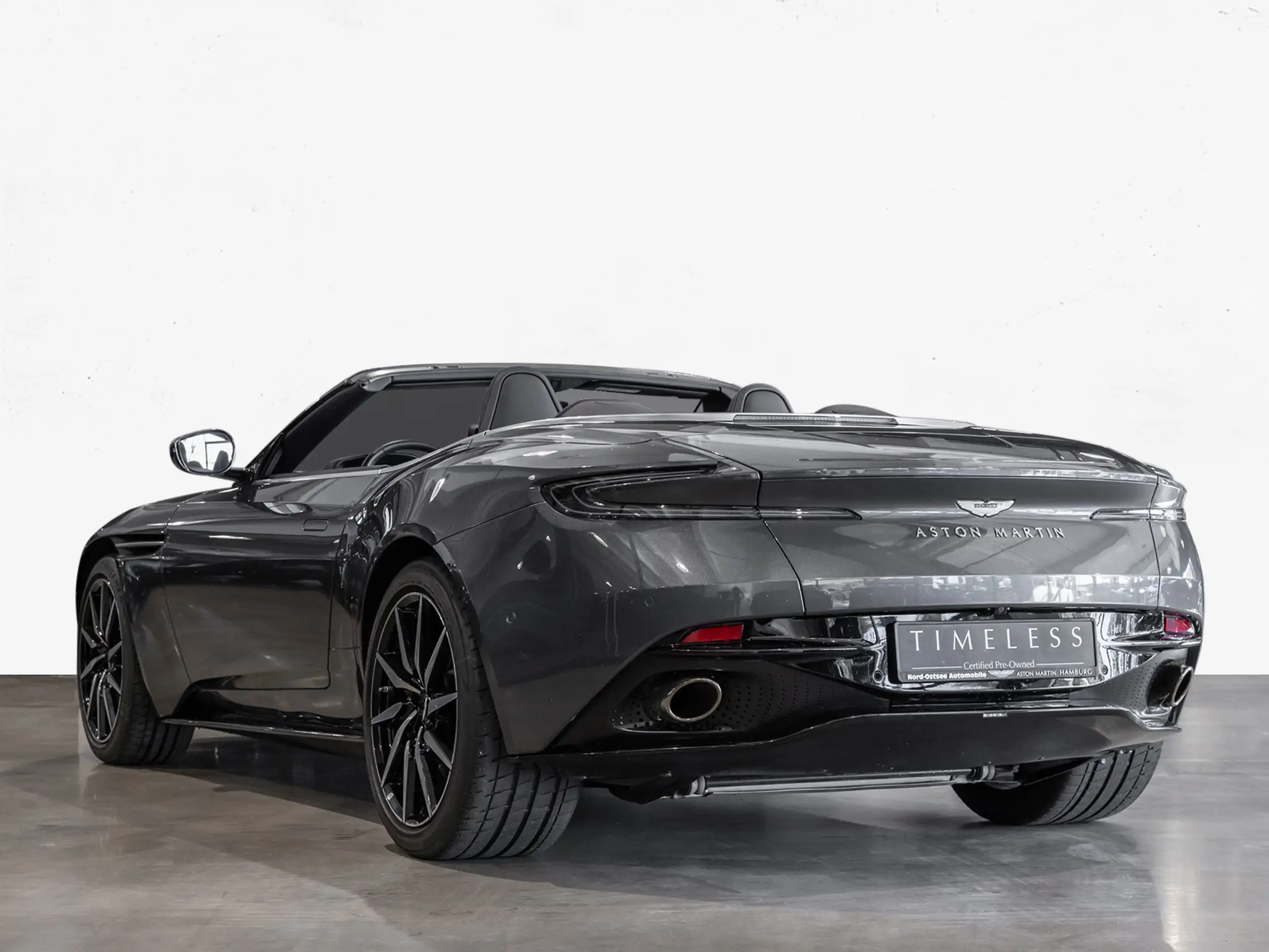 Aston Martin - DB11