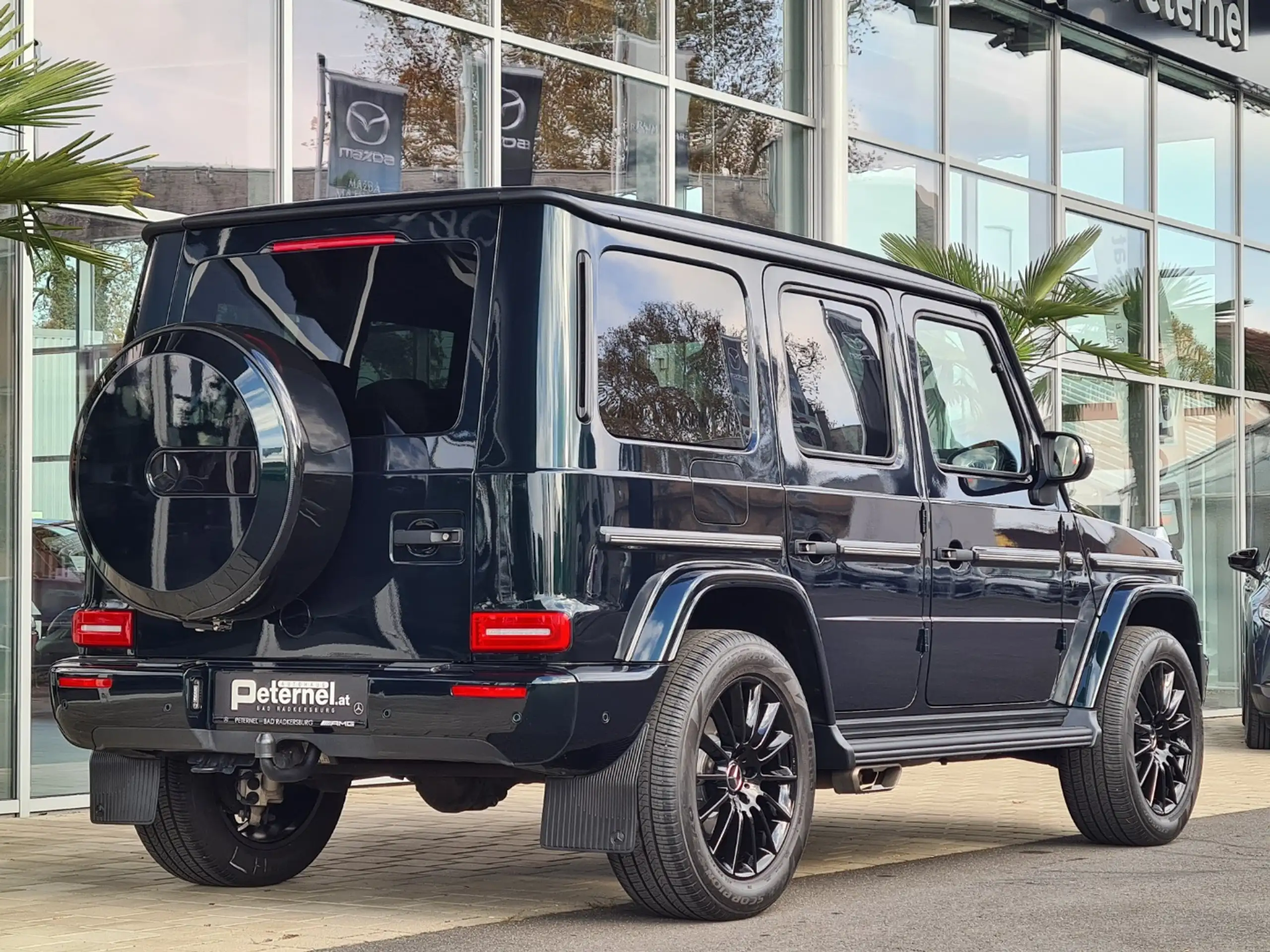 Mercedes-Benz - G 500