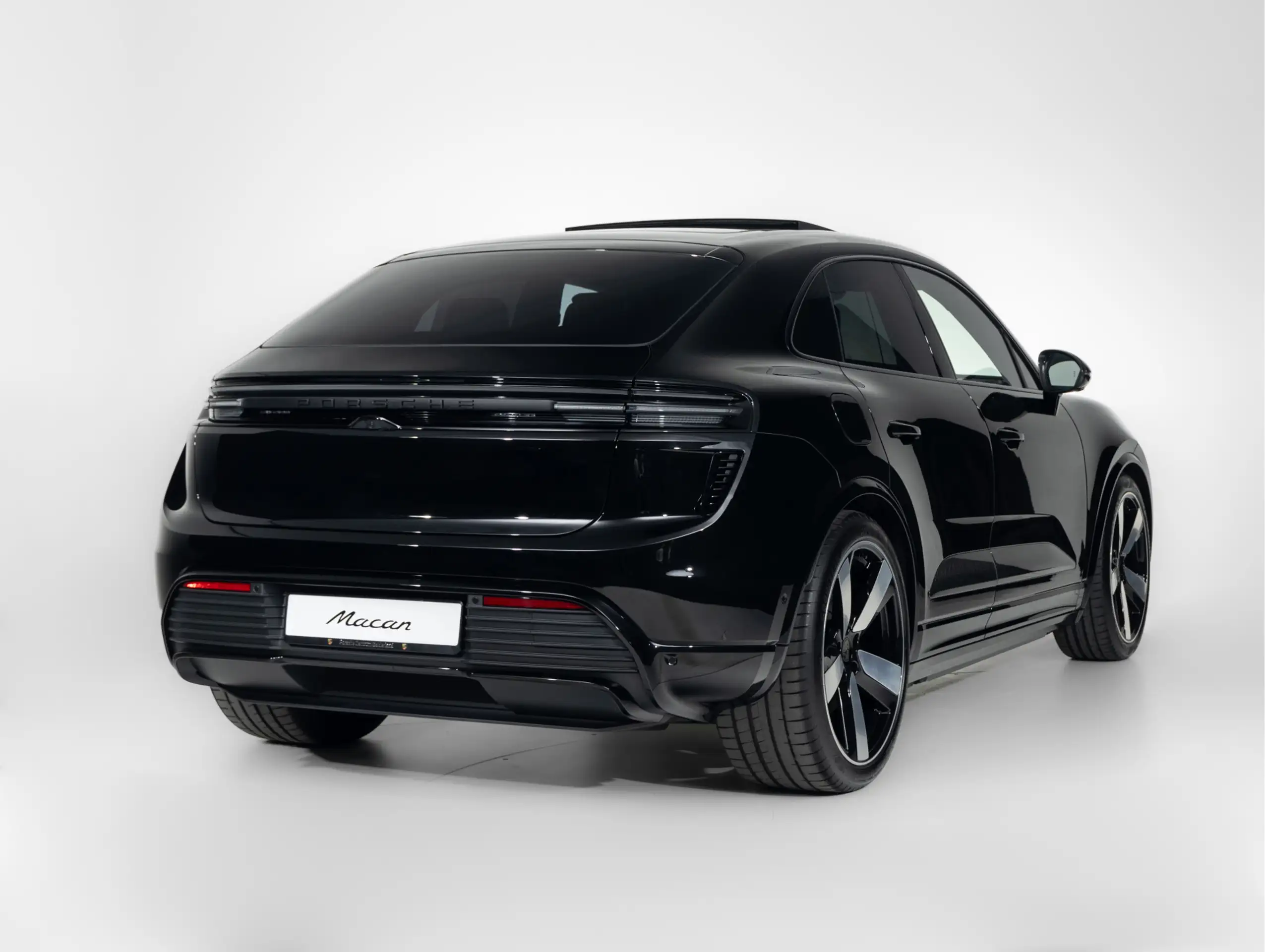 Porsche - Macan