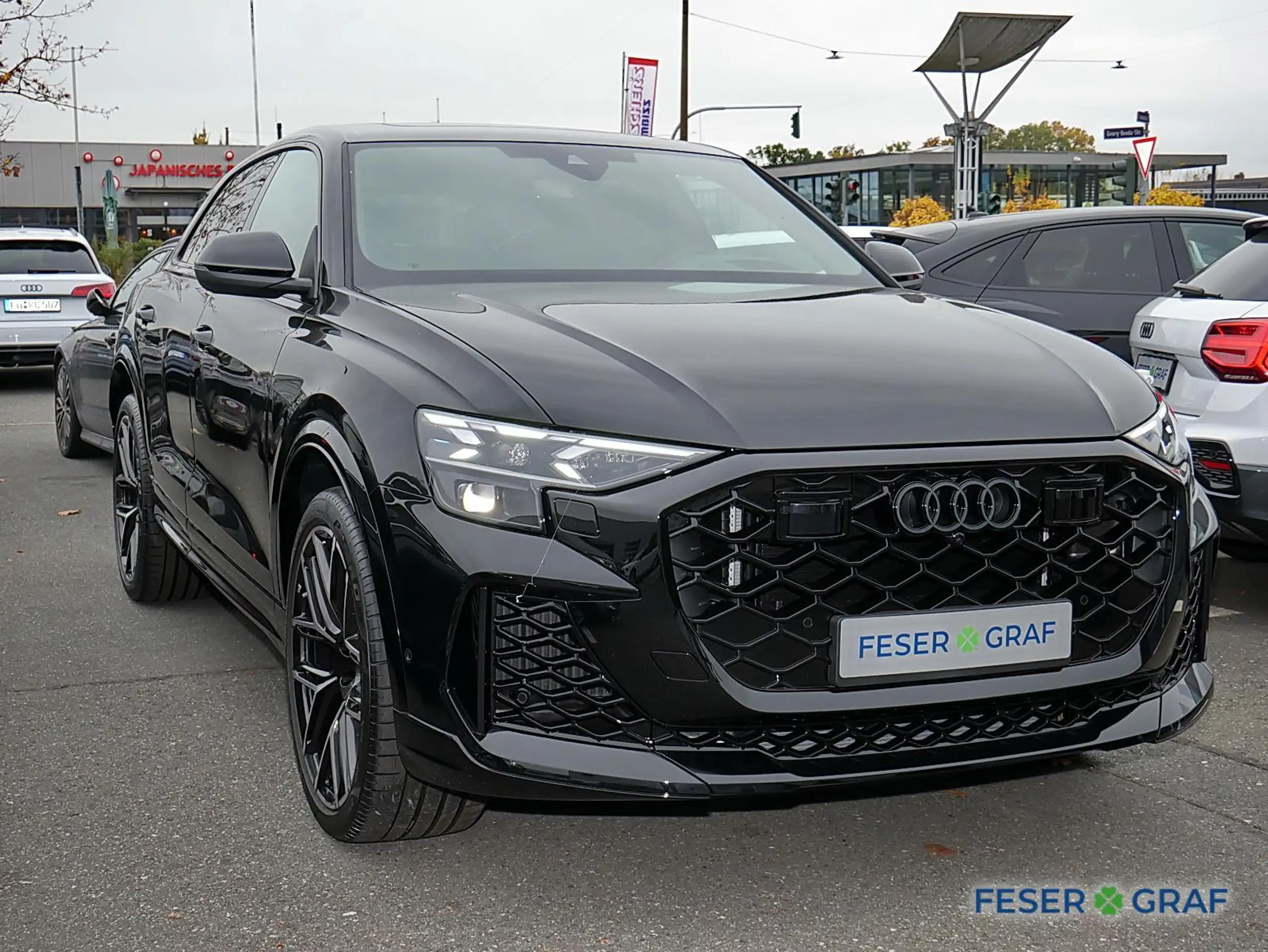 Audi - RS Q8