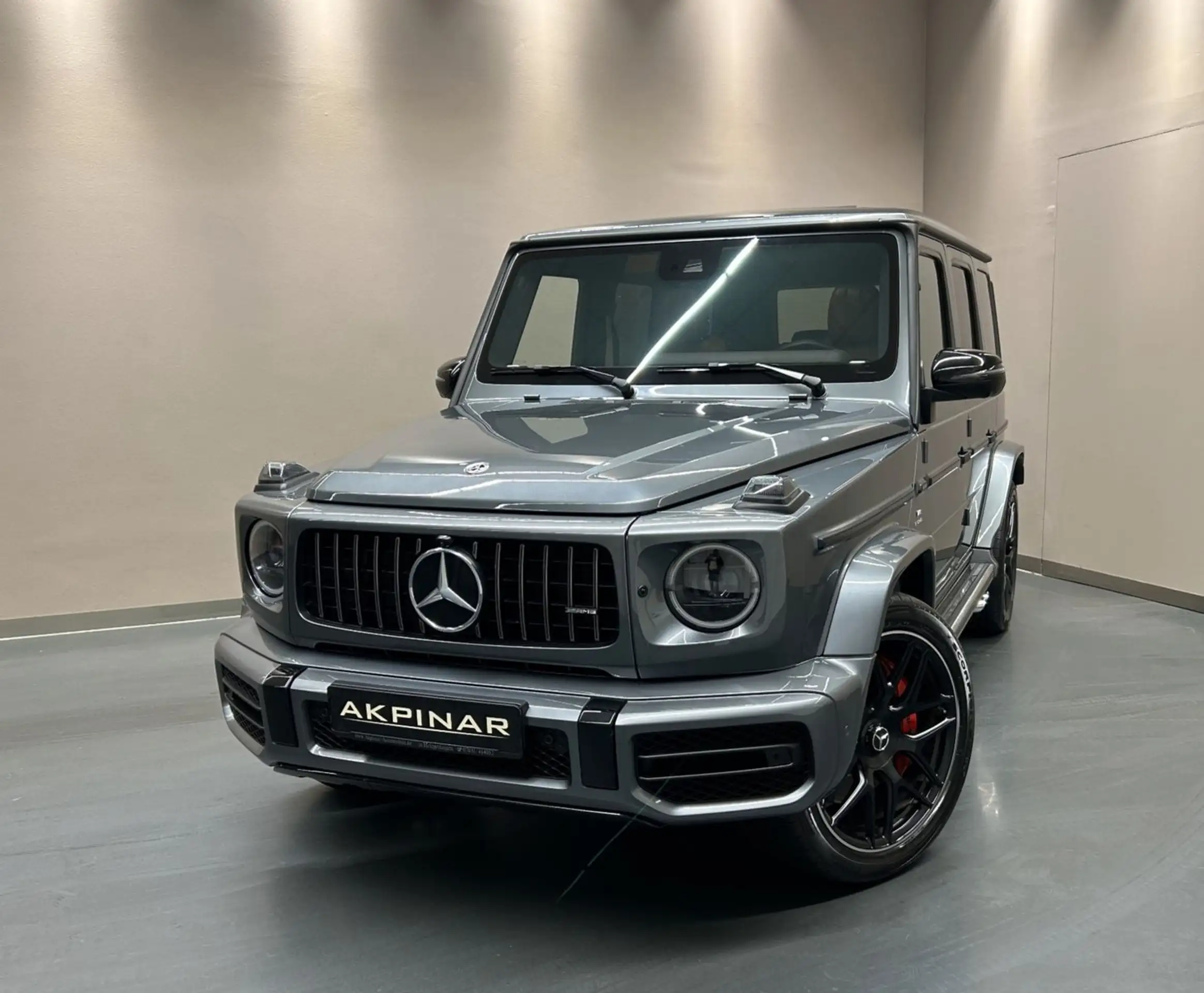 Mercedes-Benz - G 63 AMG