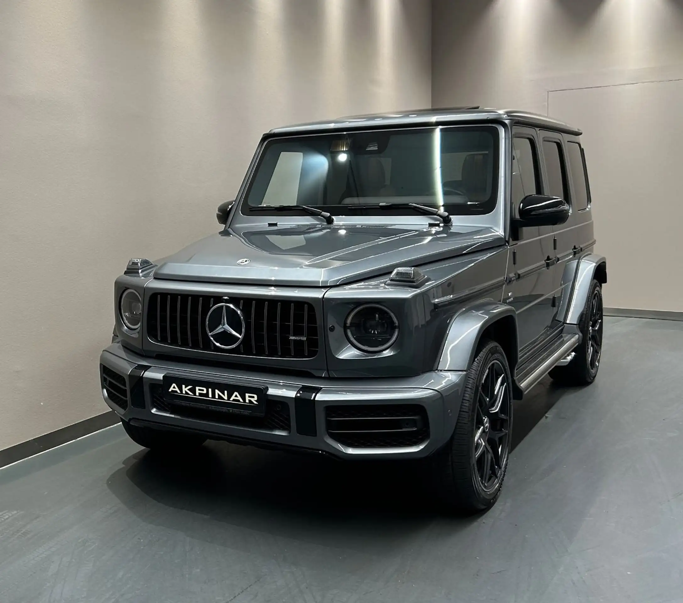 Mercedes-Benz - G 63 AMG