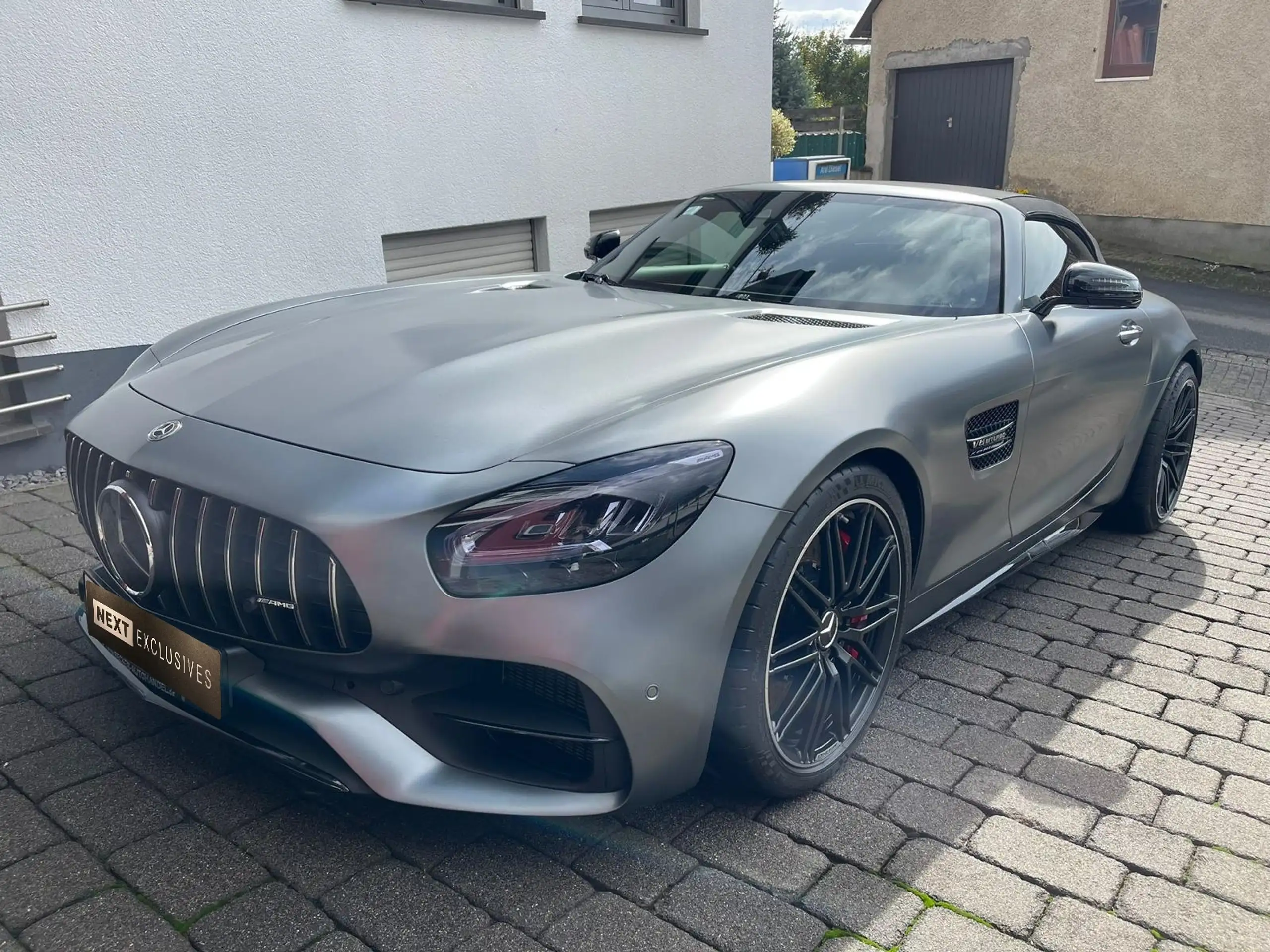 Mercedes-Benz - AMG GT