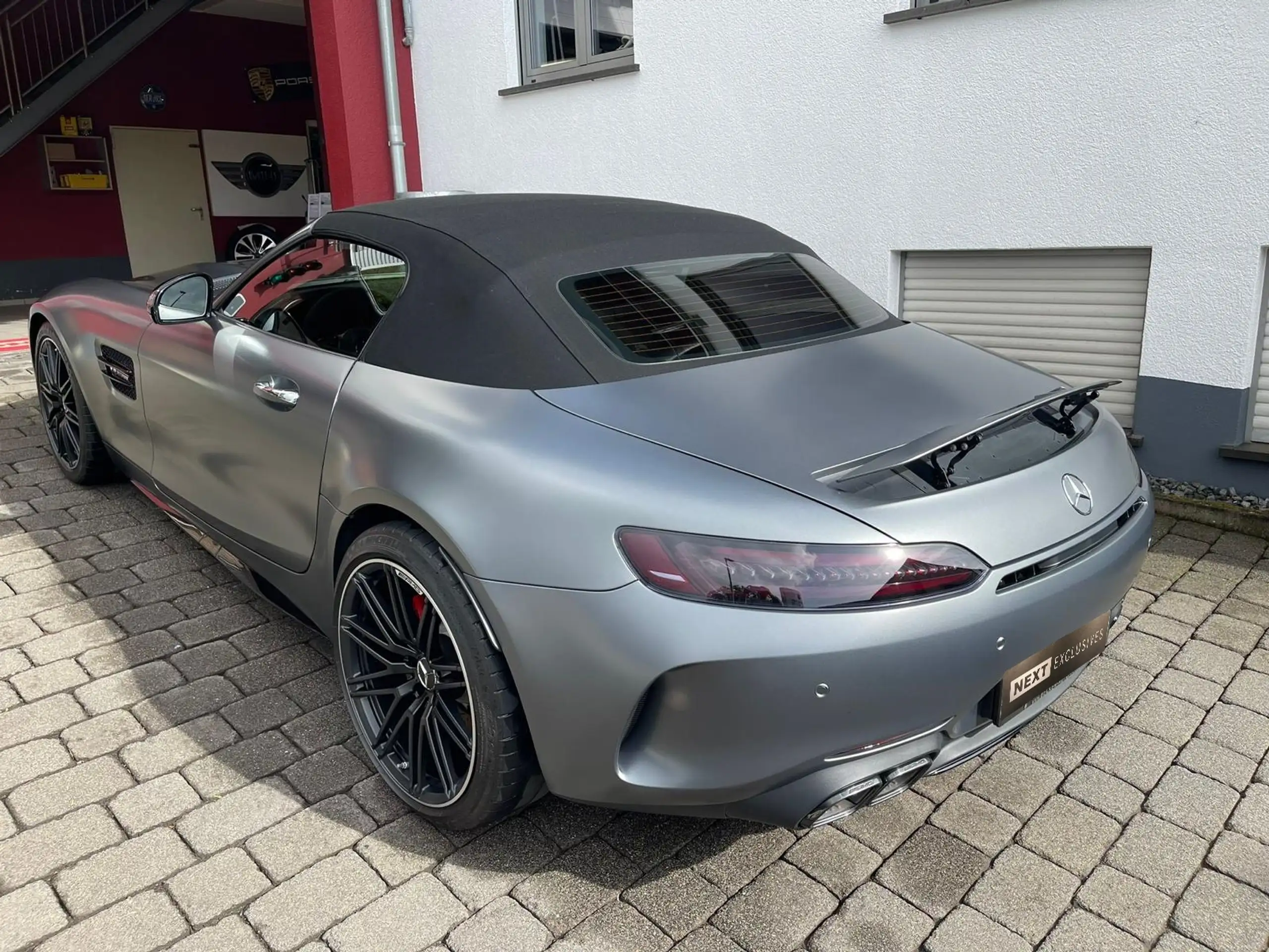 Mercedes-Benz - AMG GT