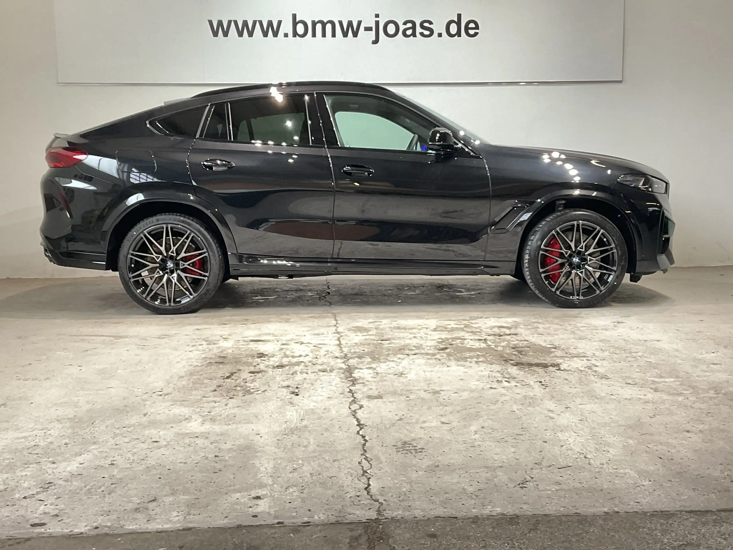 BMW - X6 M