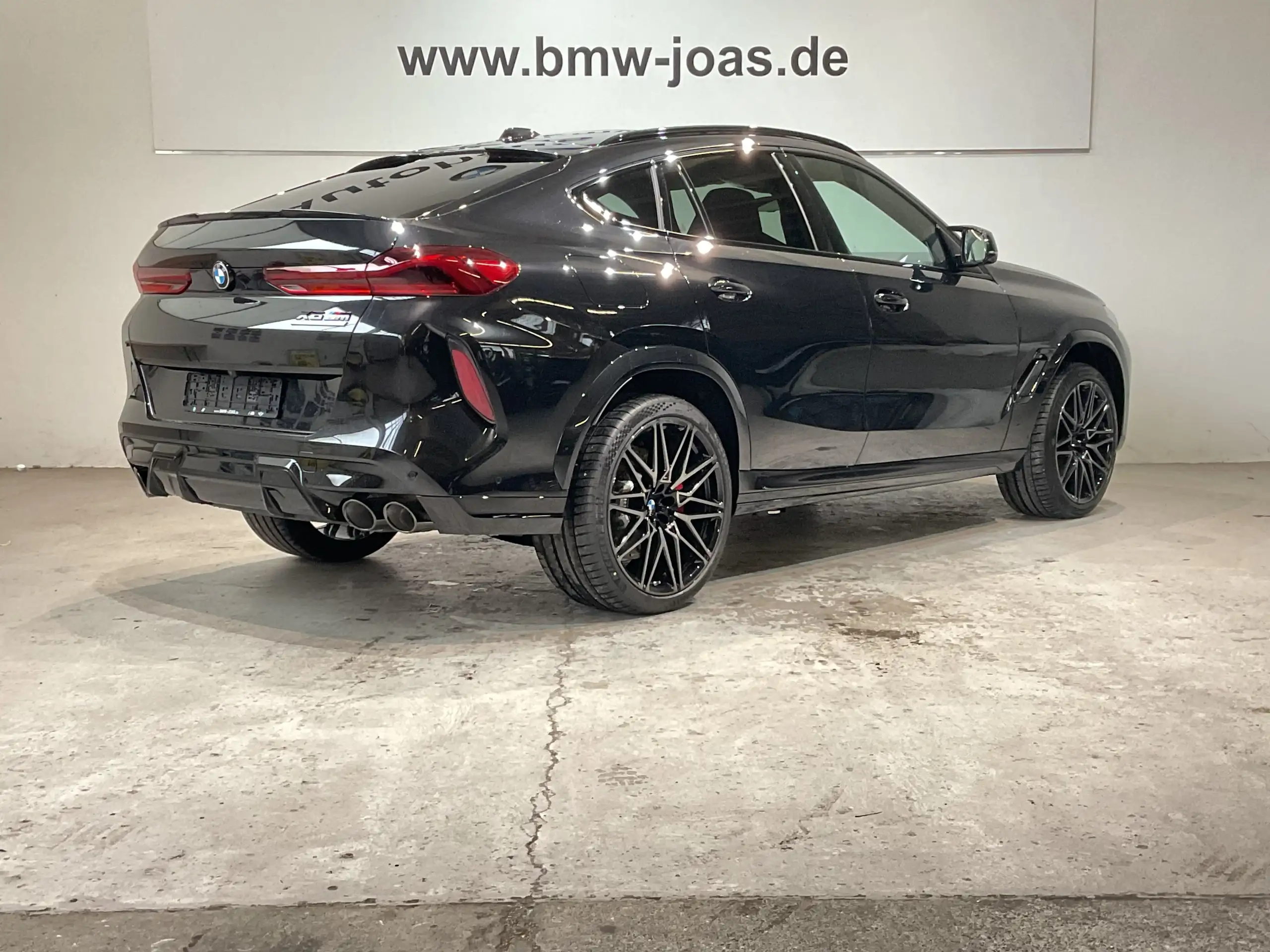 BMW - X6 M