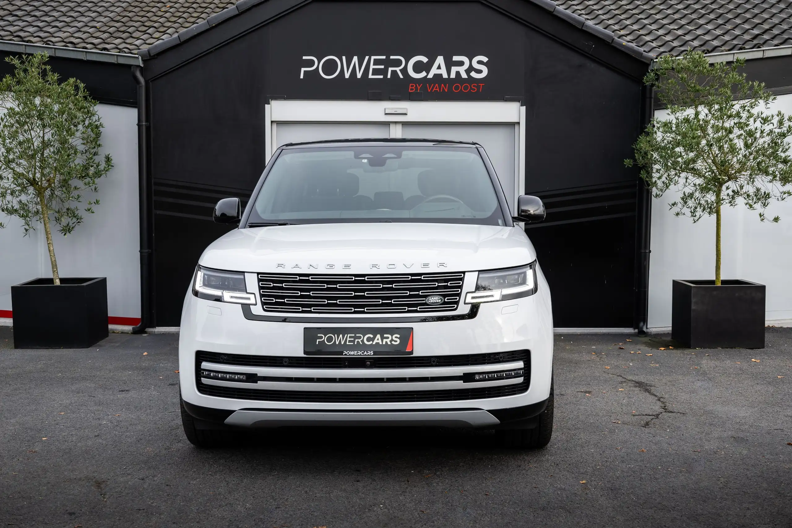 Land Rover - Range Rover