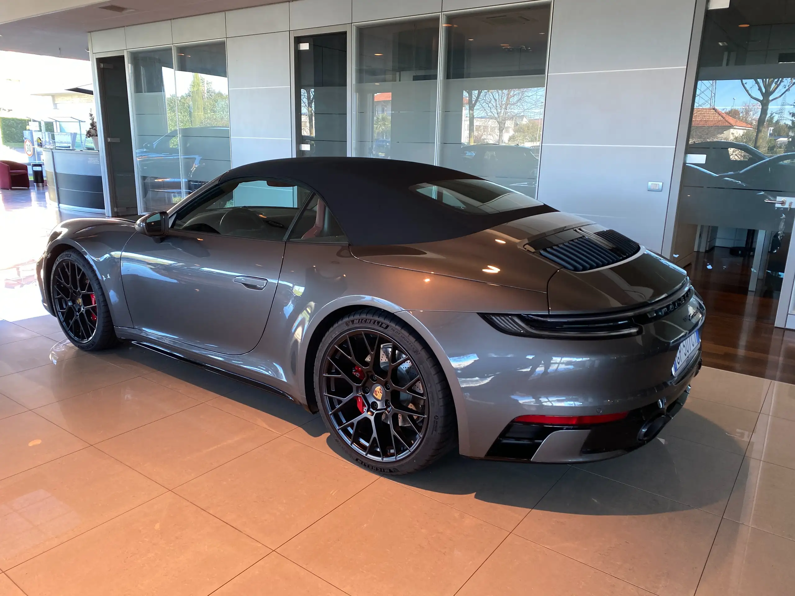 Porsche - 992