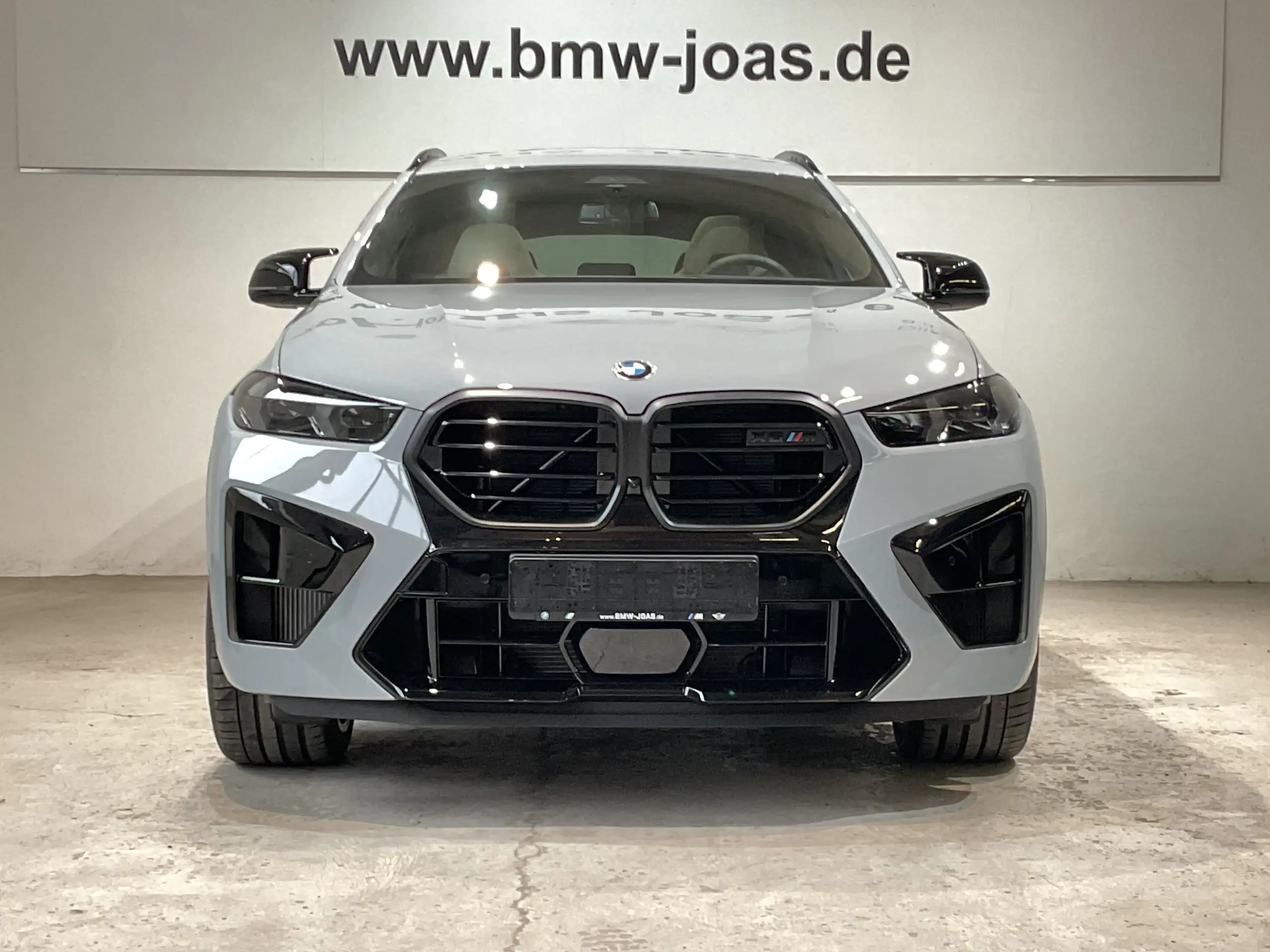 BMW - X6 M