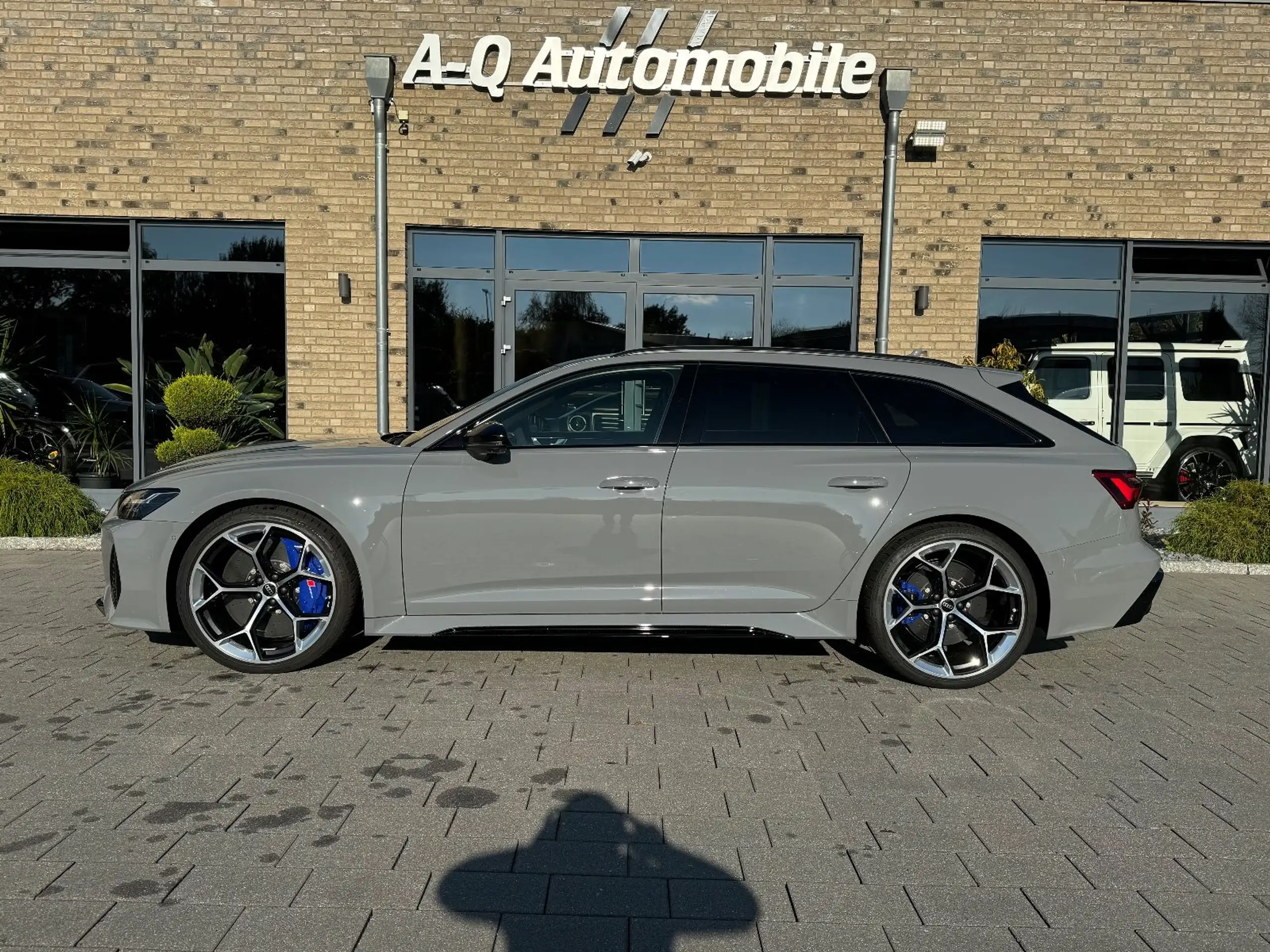 Audi - RS6