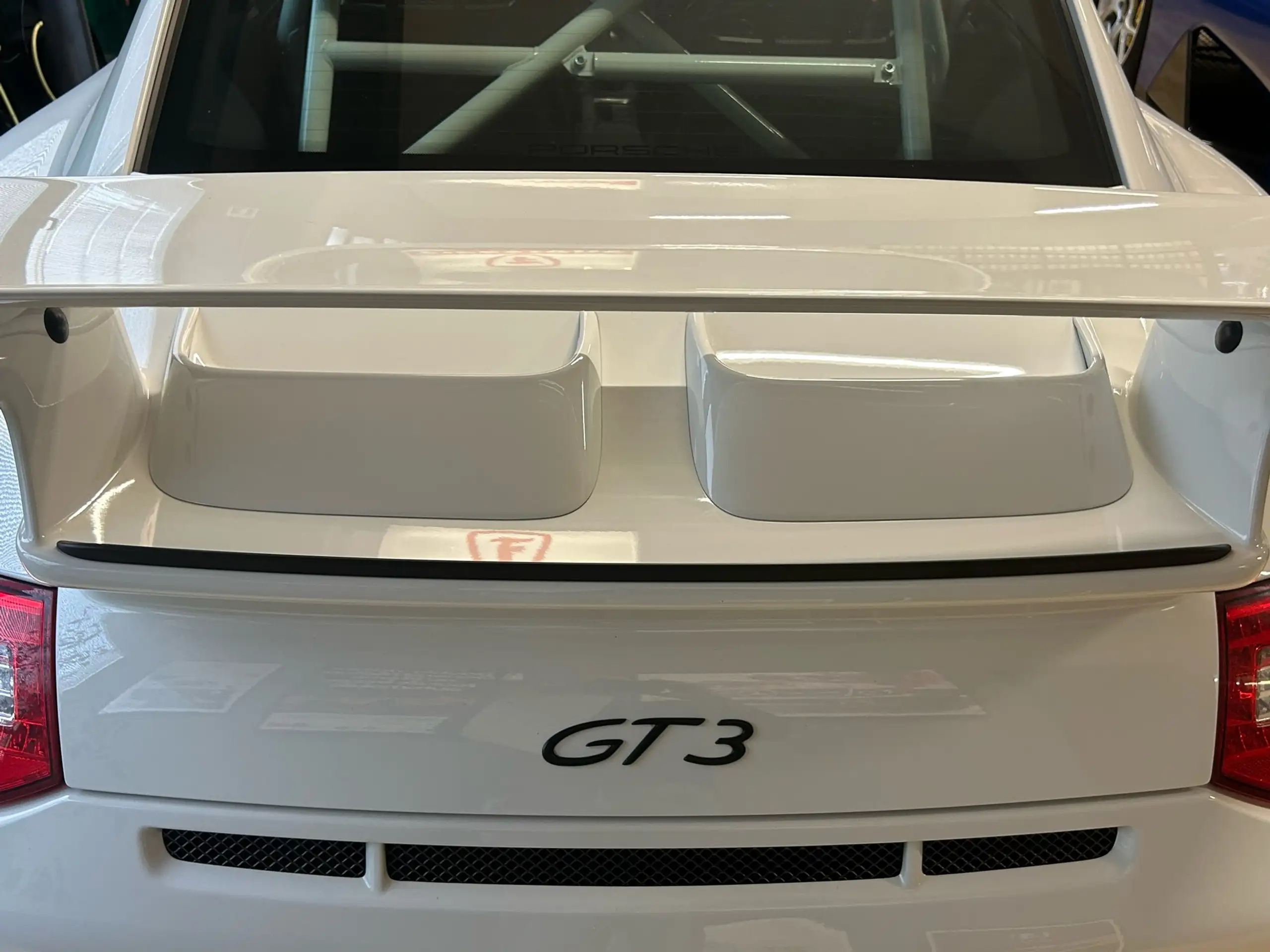 Porsche - 911