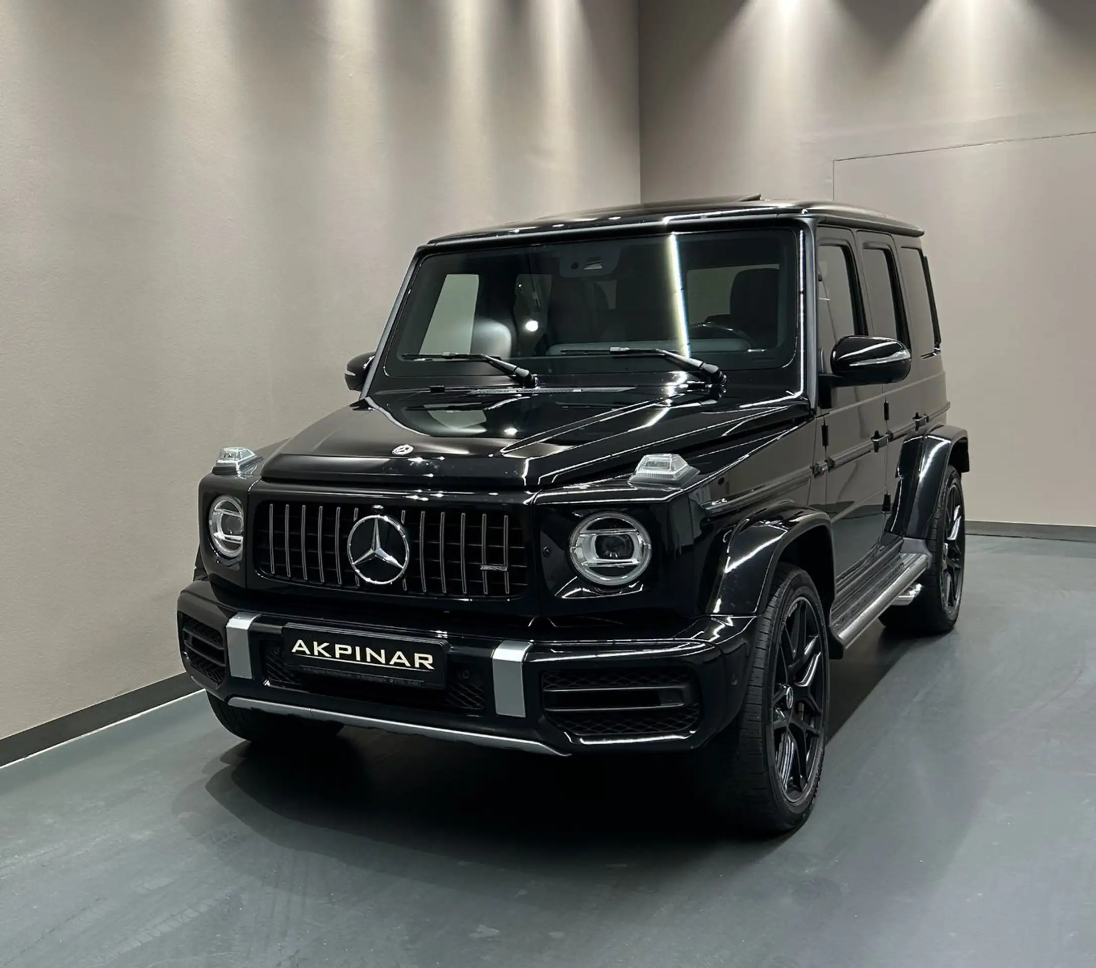 Mercedes-Benz - G 63 AMG