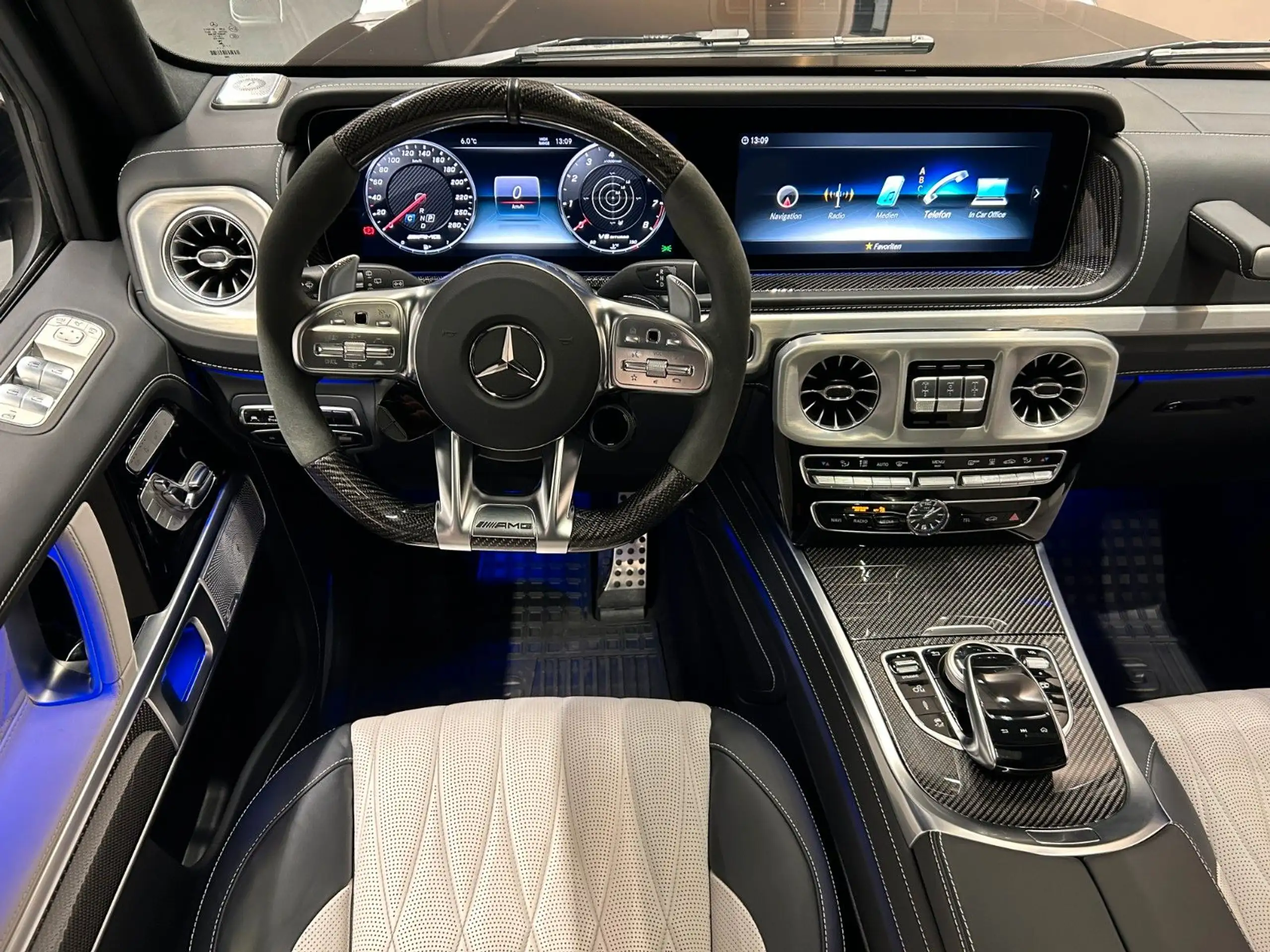 Mercedes-Benz - G 63 AMG