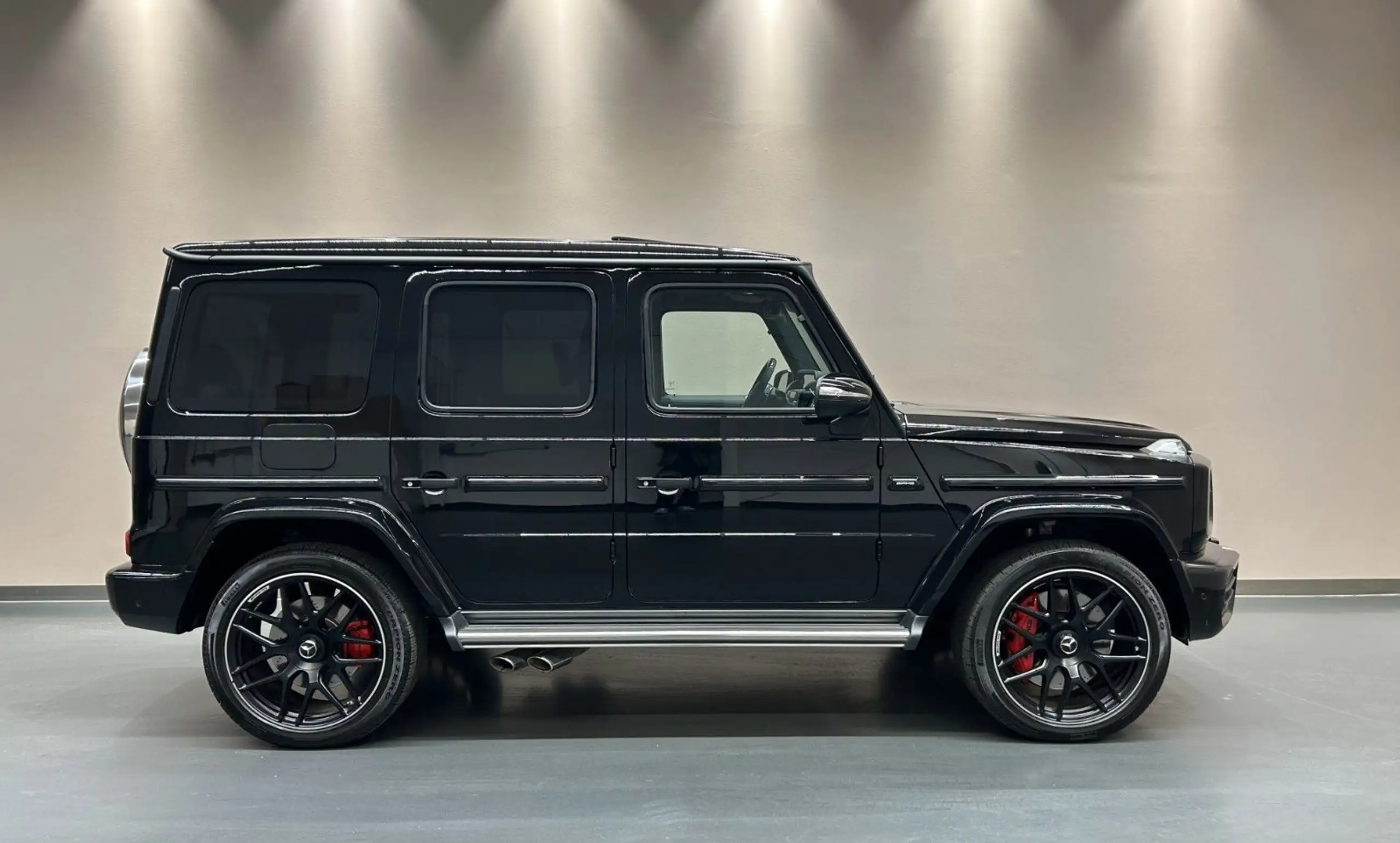 Mercedes-Benz - G 63 AMG