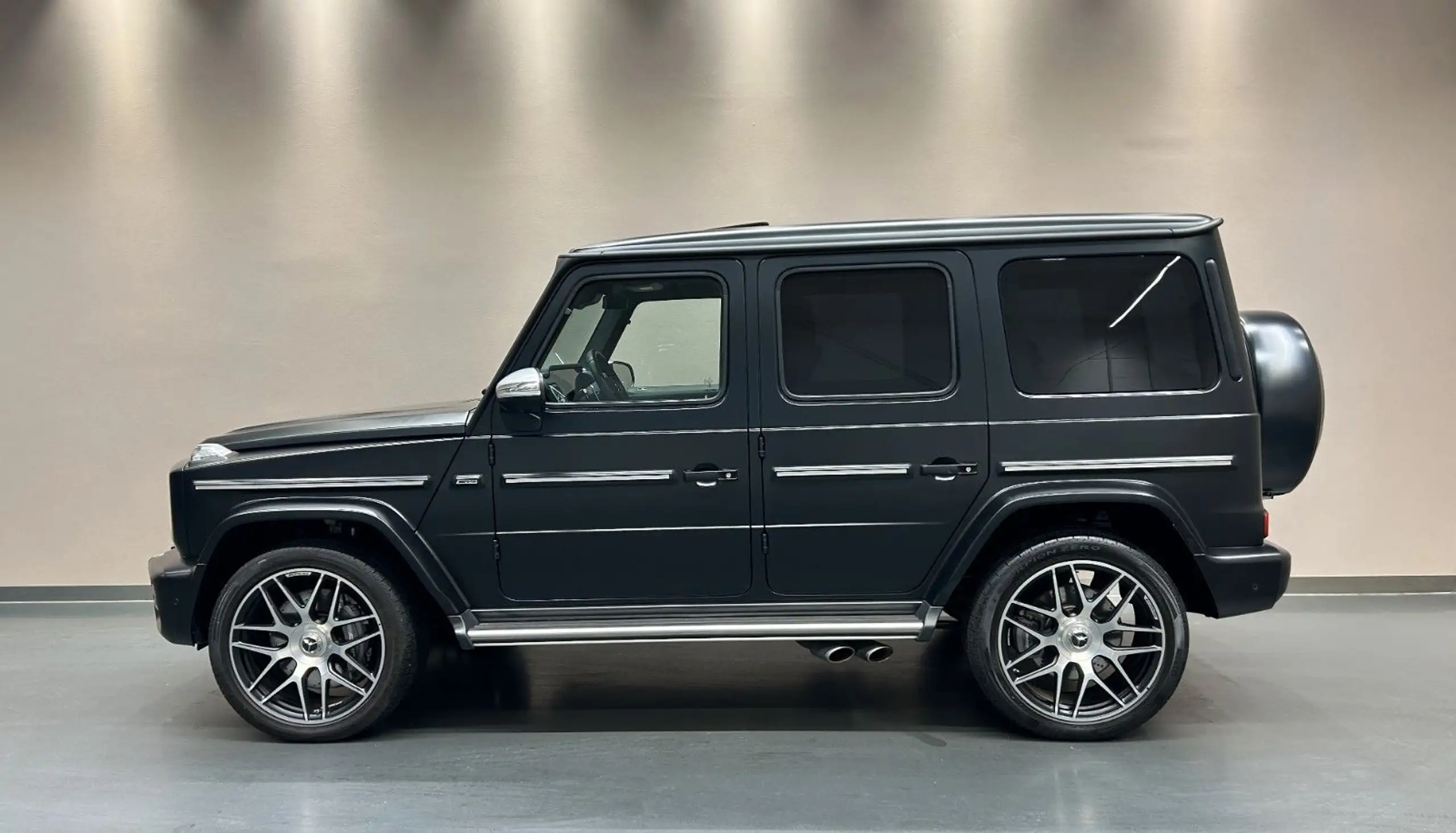 Mercedes-Benz - G 63 AMG