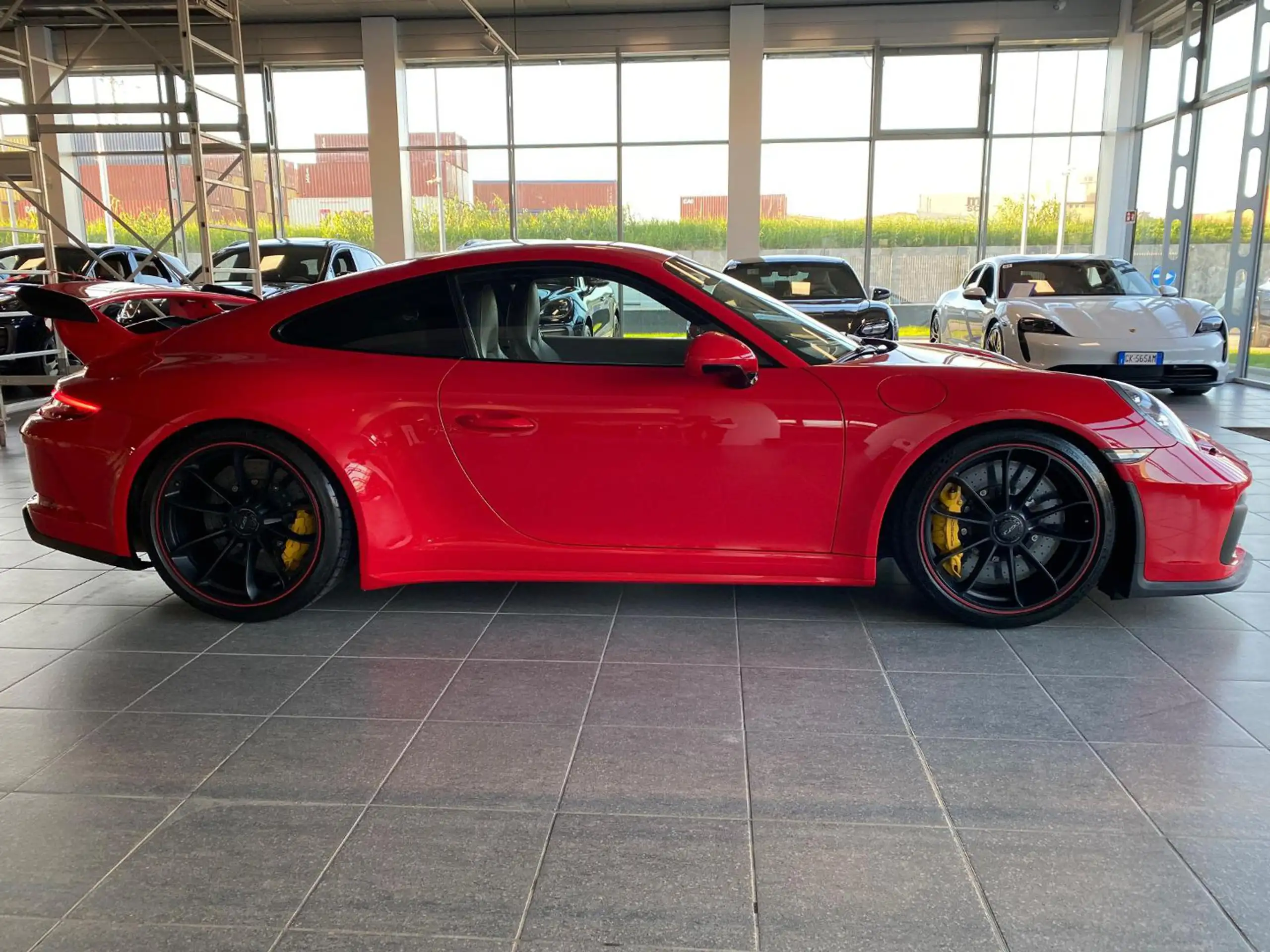 Porsche - 911