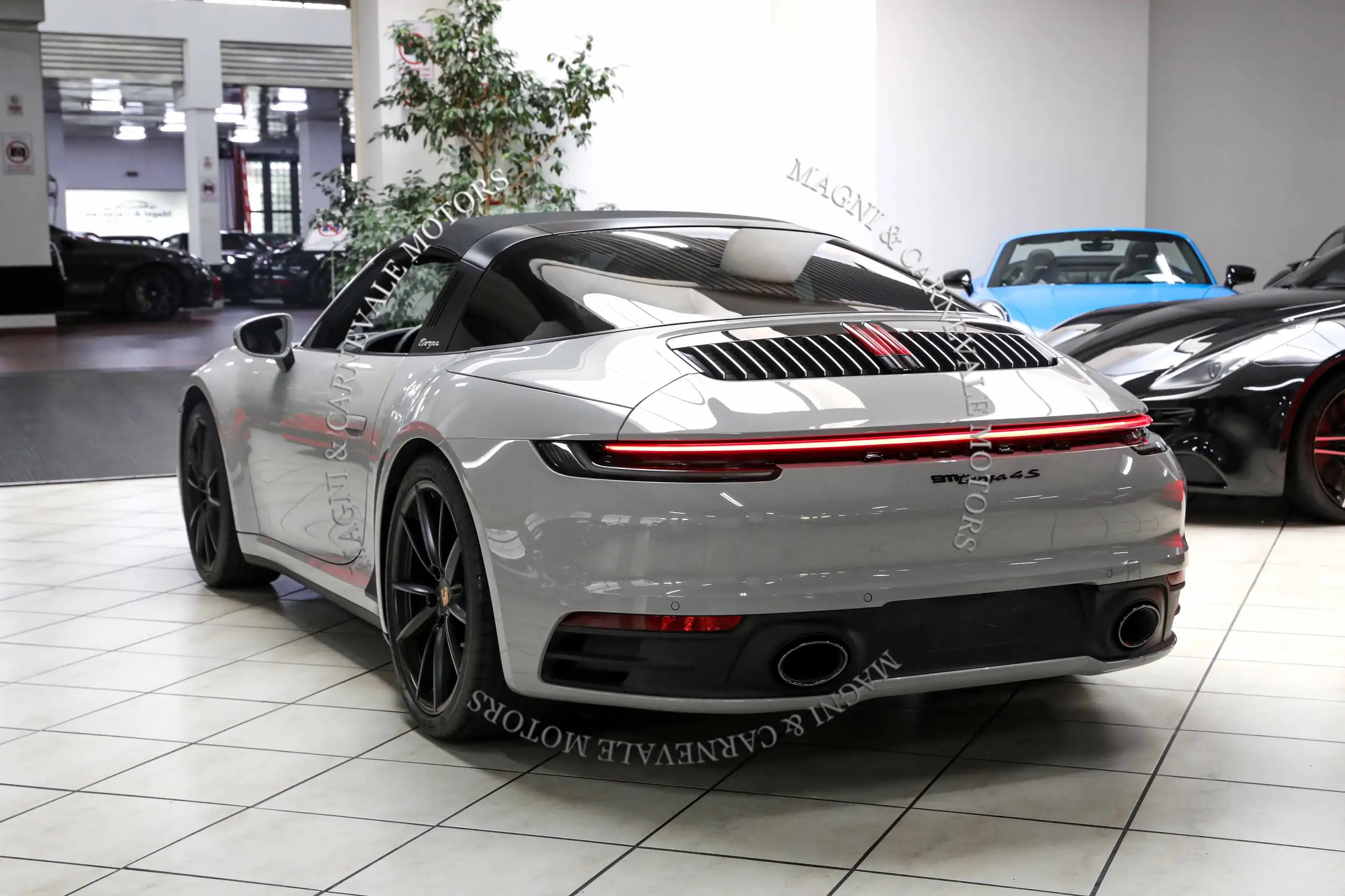 Porsche - 992