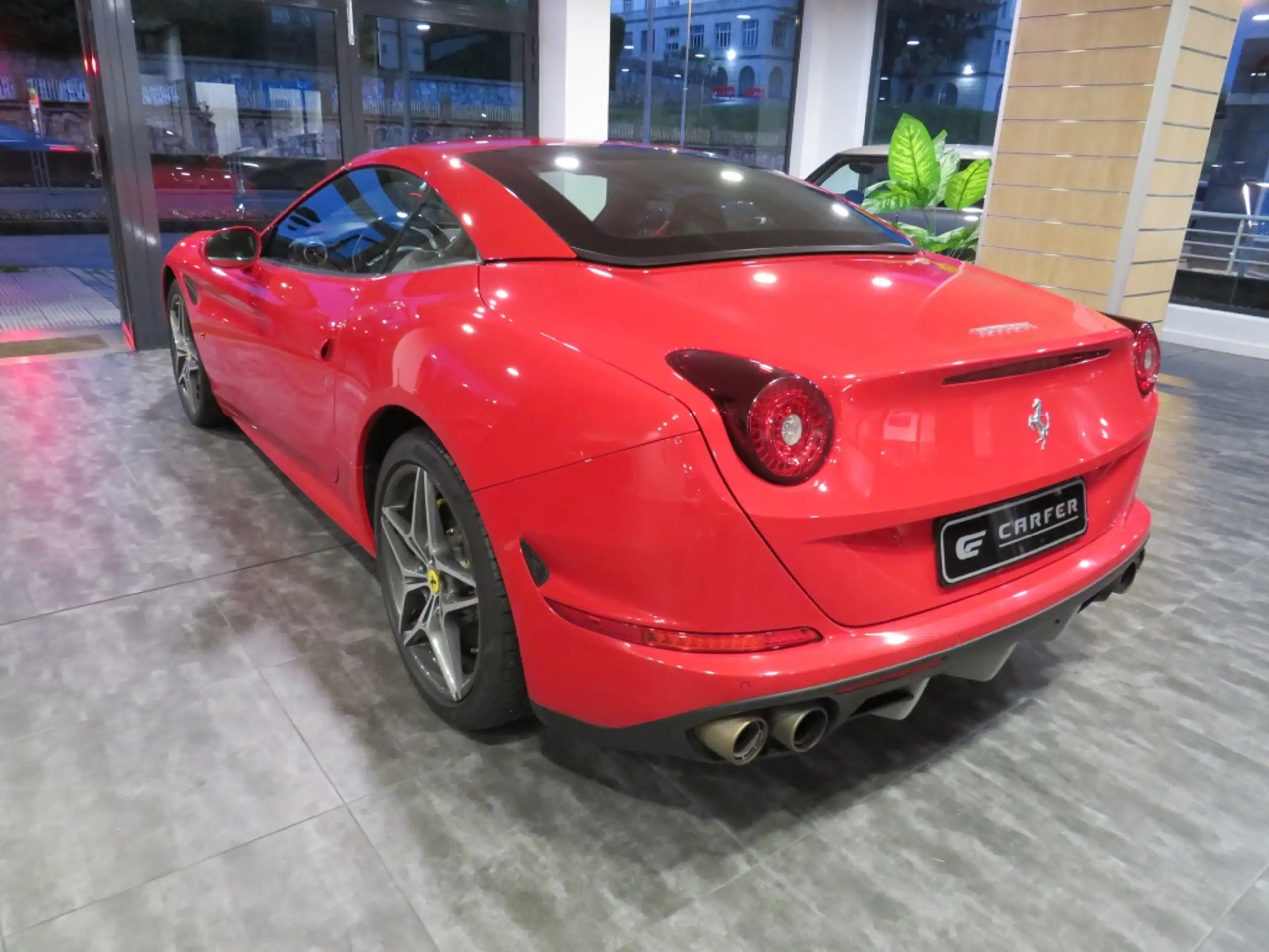 Ferrari - California