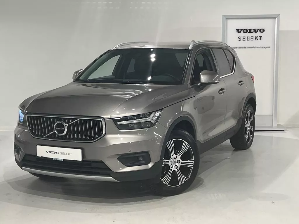 Volvo - XC40