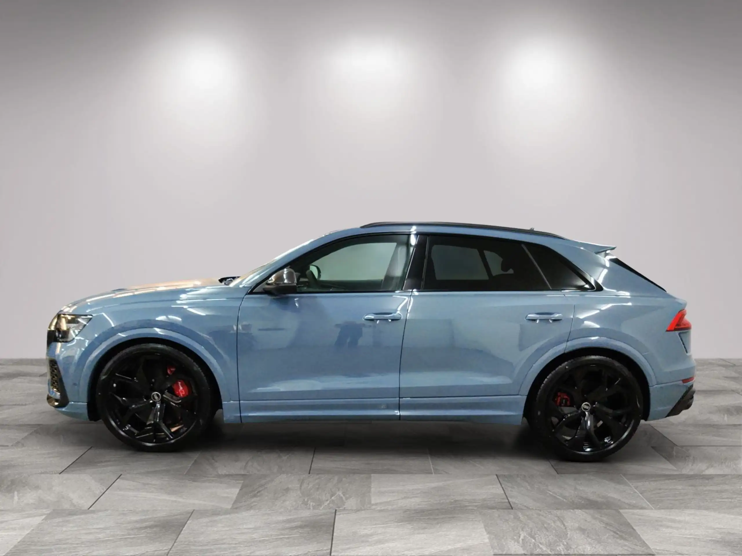 Audi - RS Q8