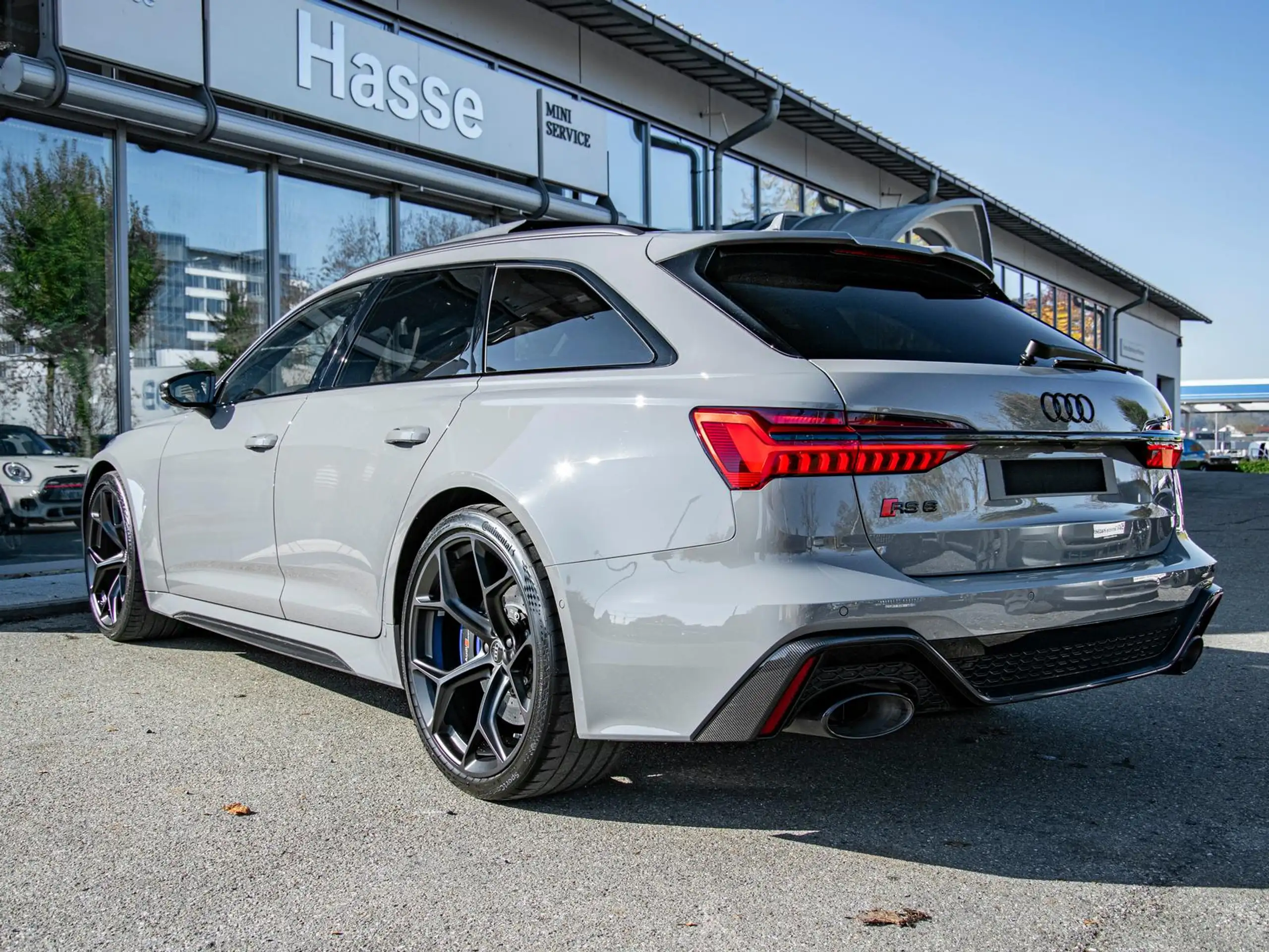 Audi - RS6