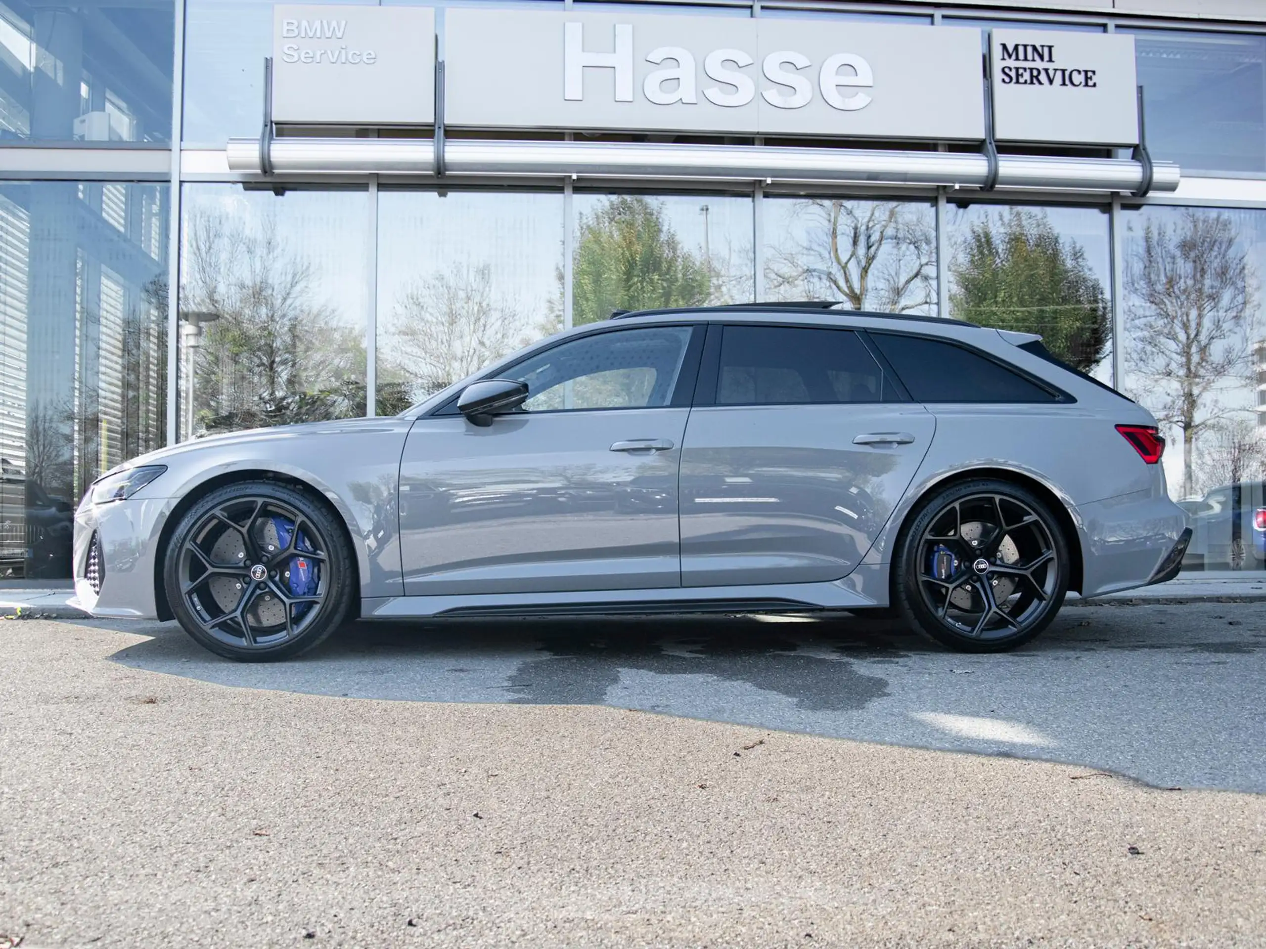 Audi - RS6