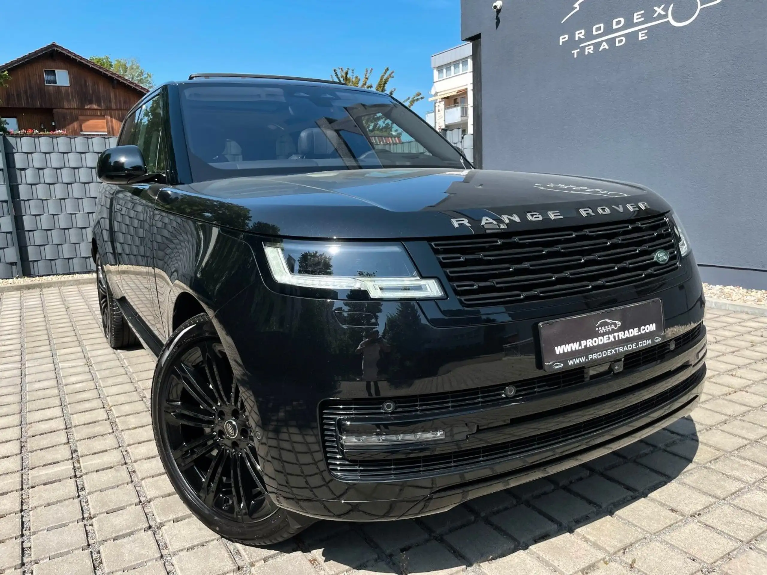 Land Rover - Range Rover