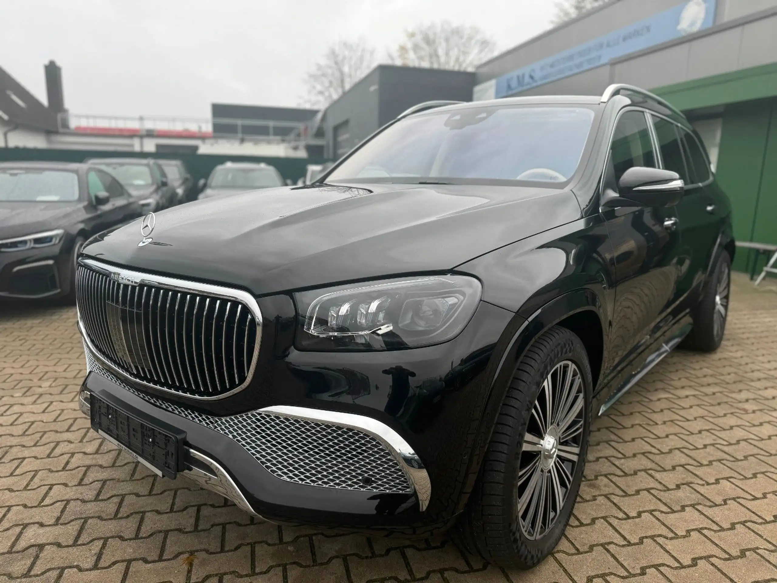 Mercedes-Benz GLS 600 2024