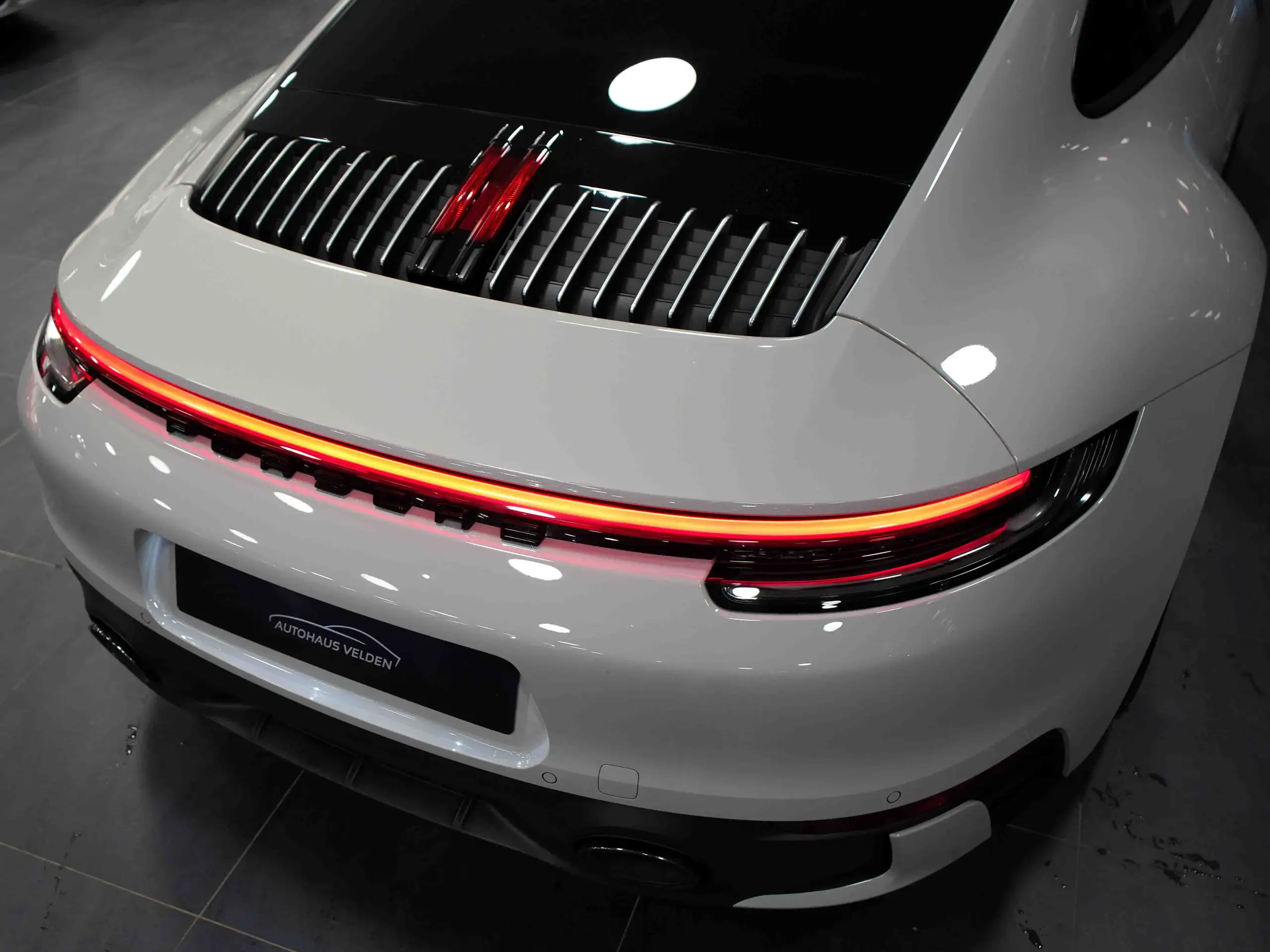 Porsche - 992