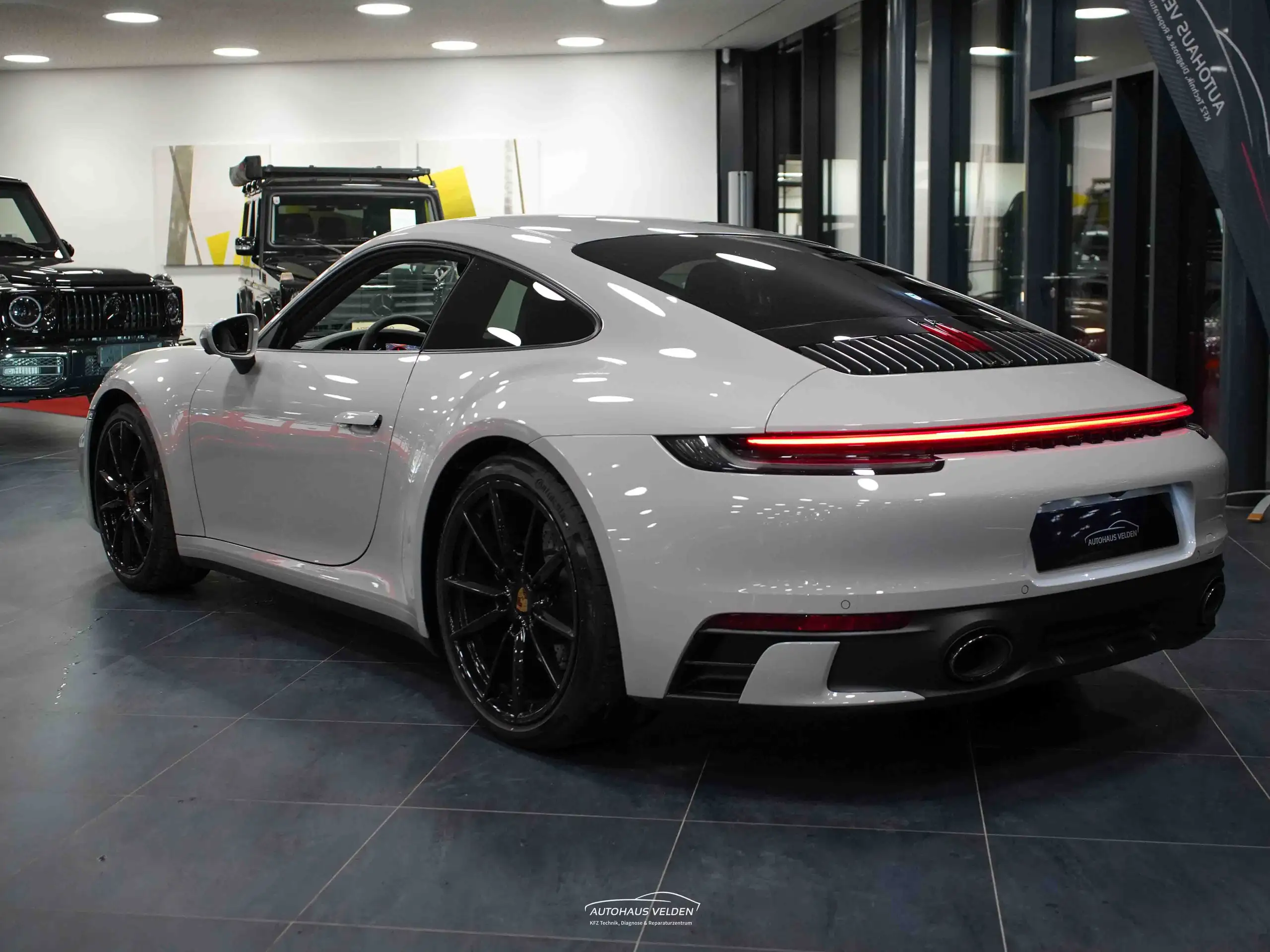 Porsche - 992