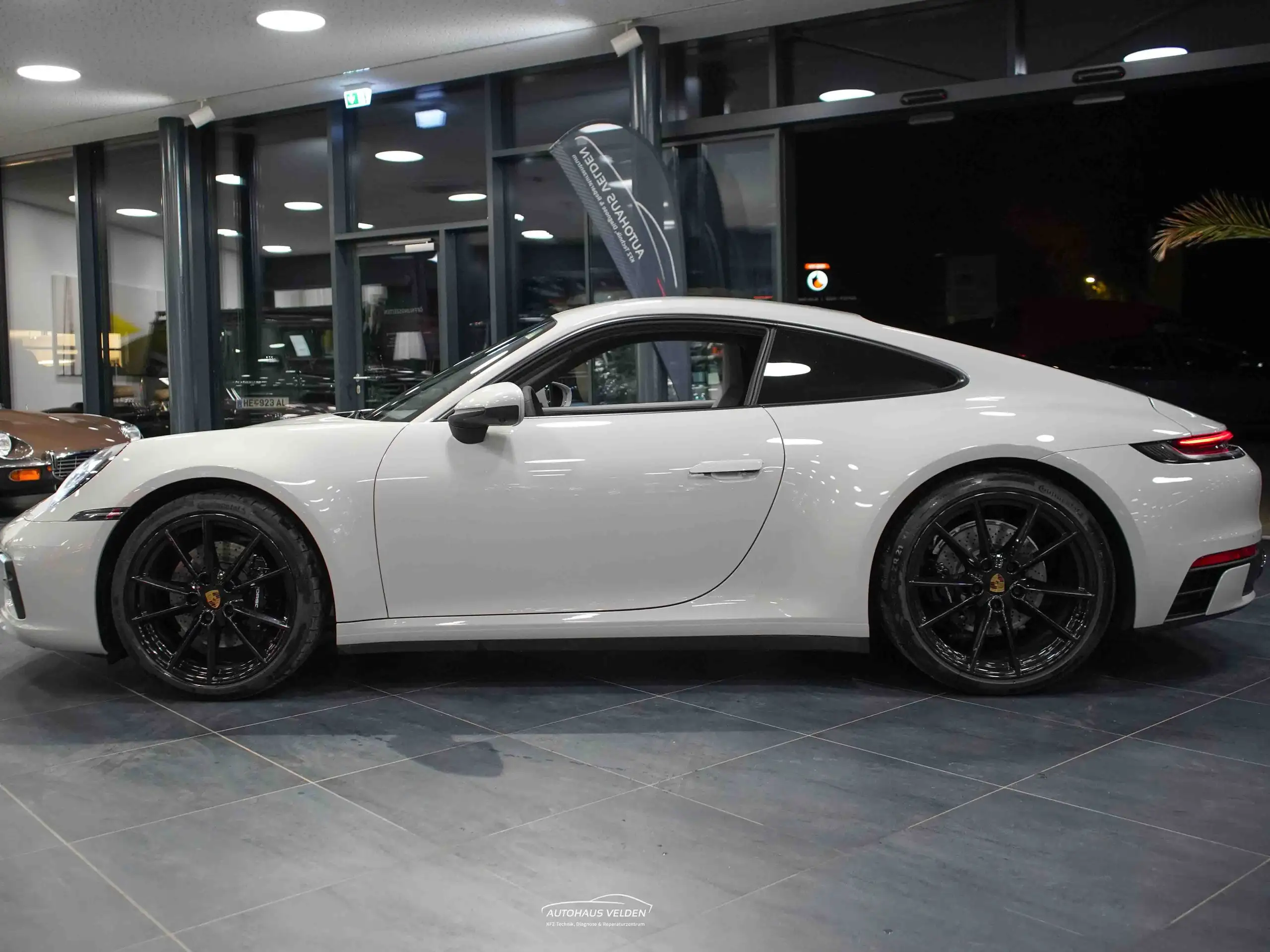 Porsche - 992