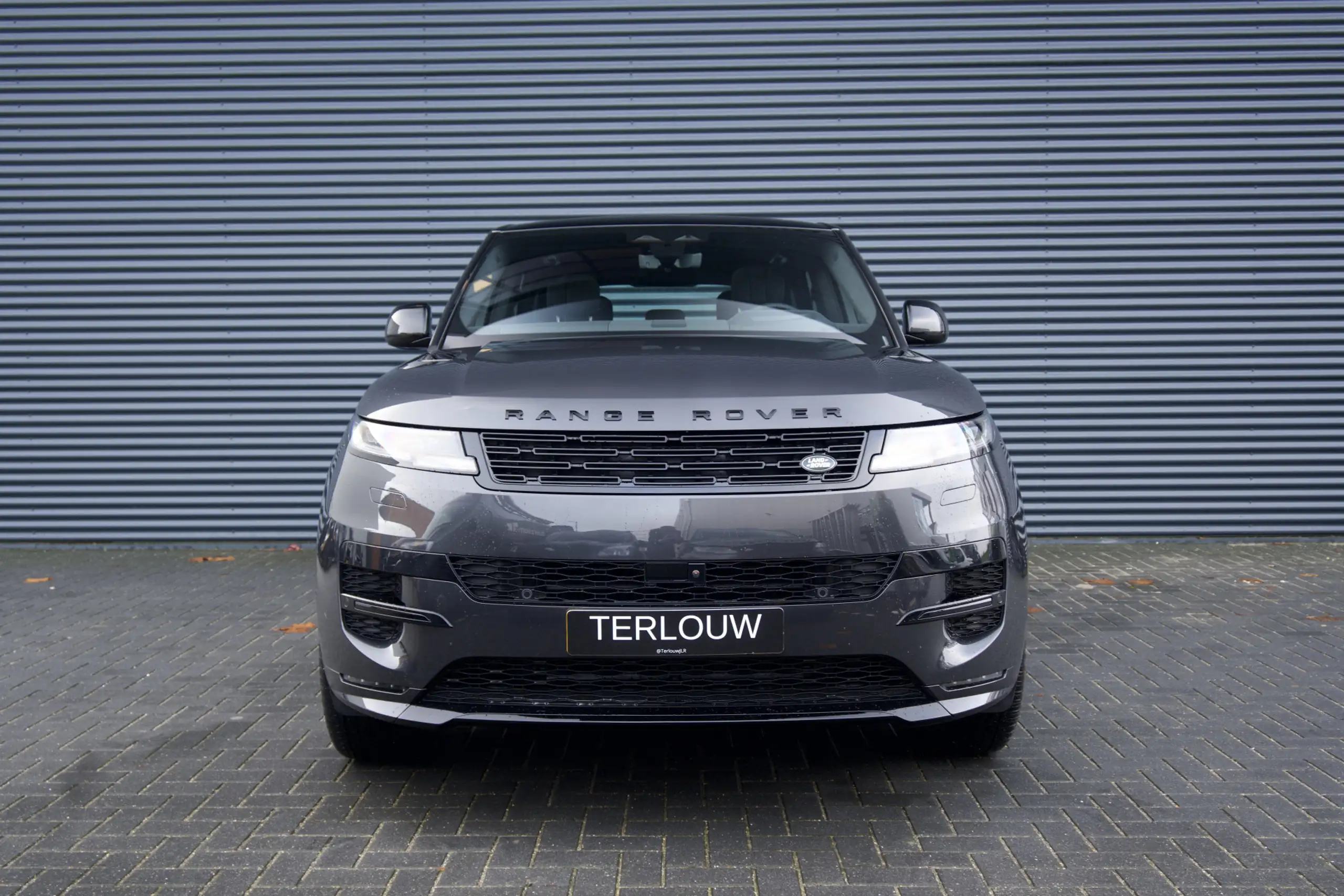 Land Rover - Range Rover Sport