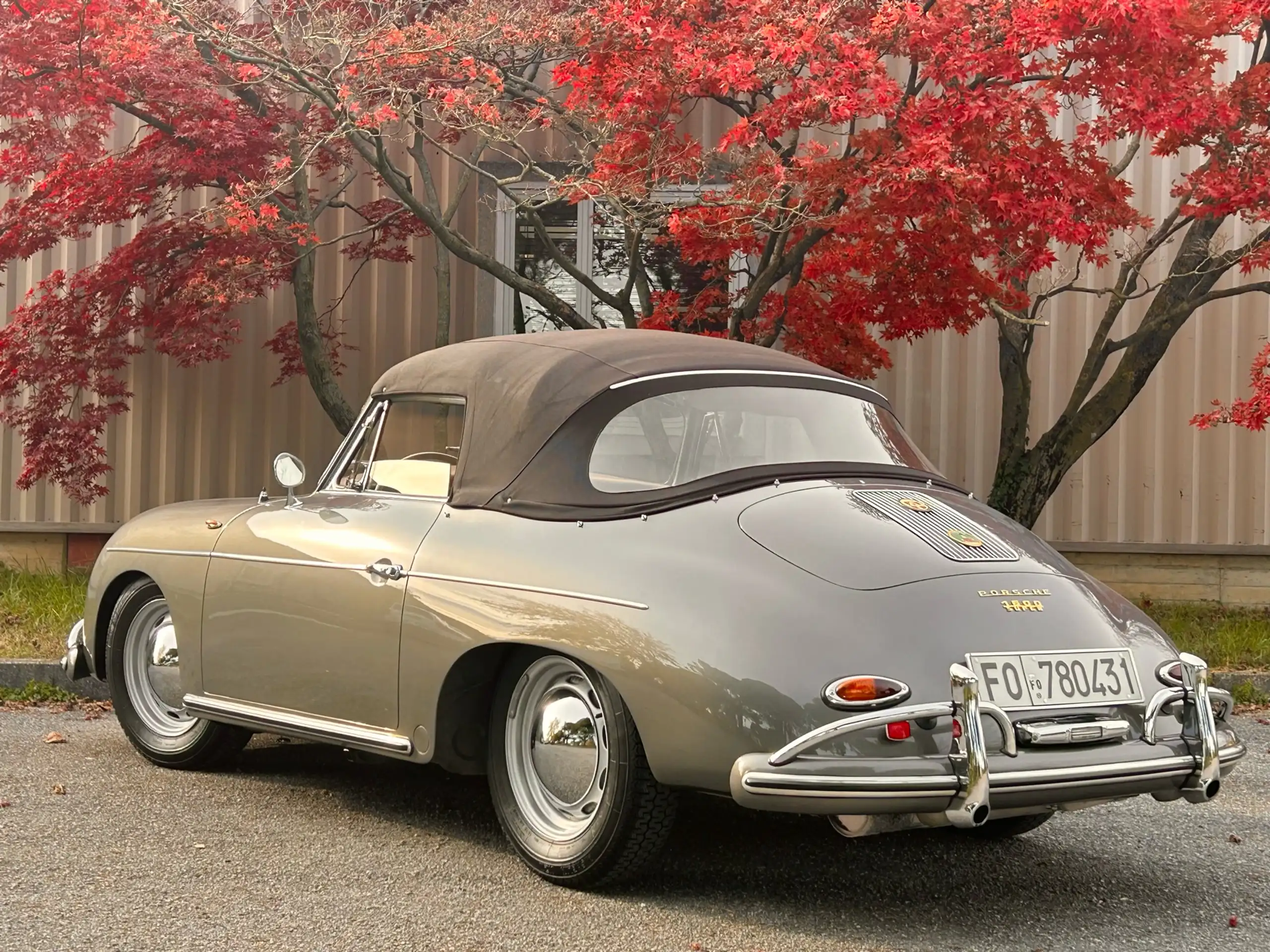 Porsche - 356