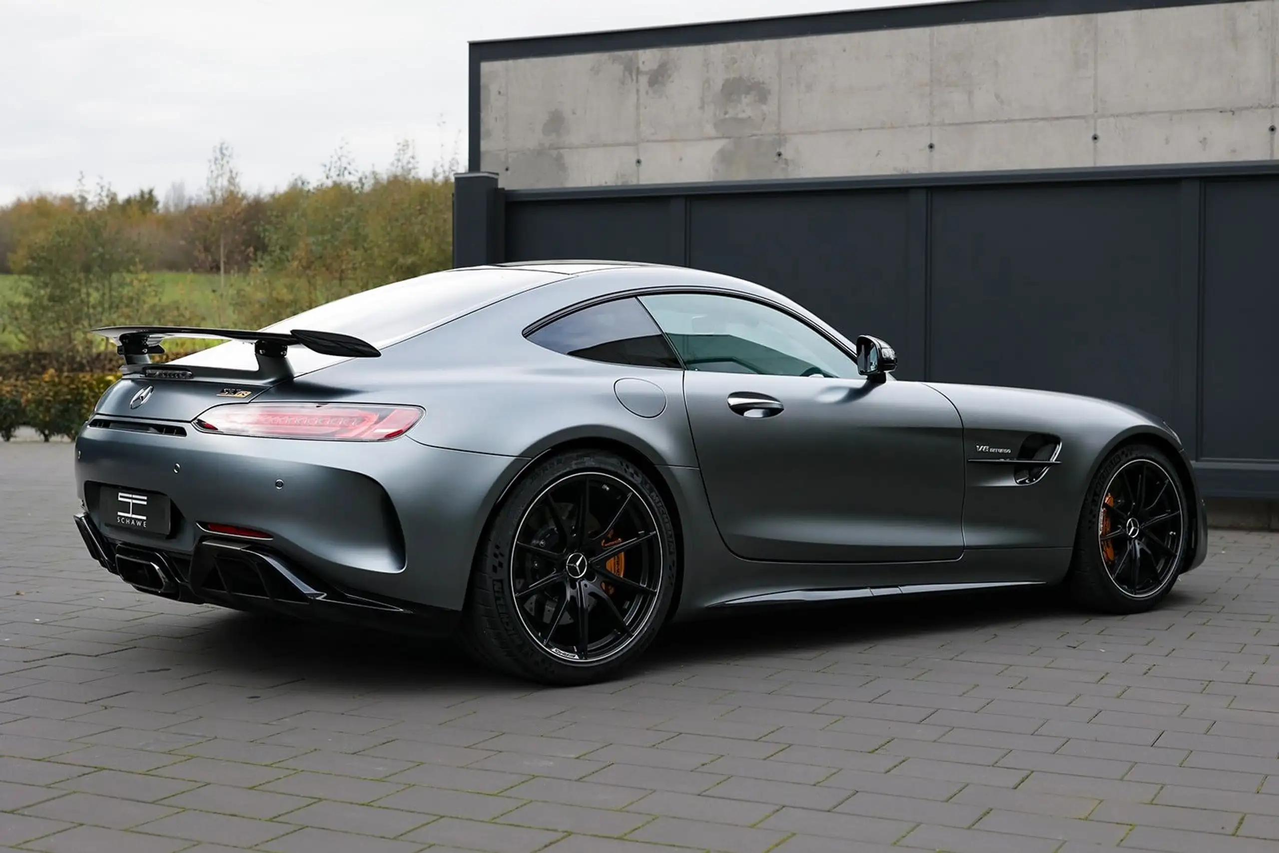 Mercedes-Benz - AMG GT