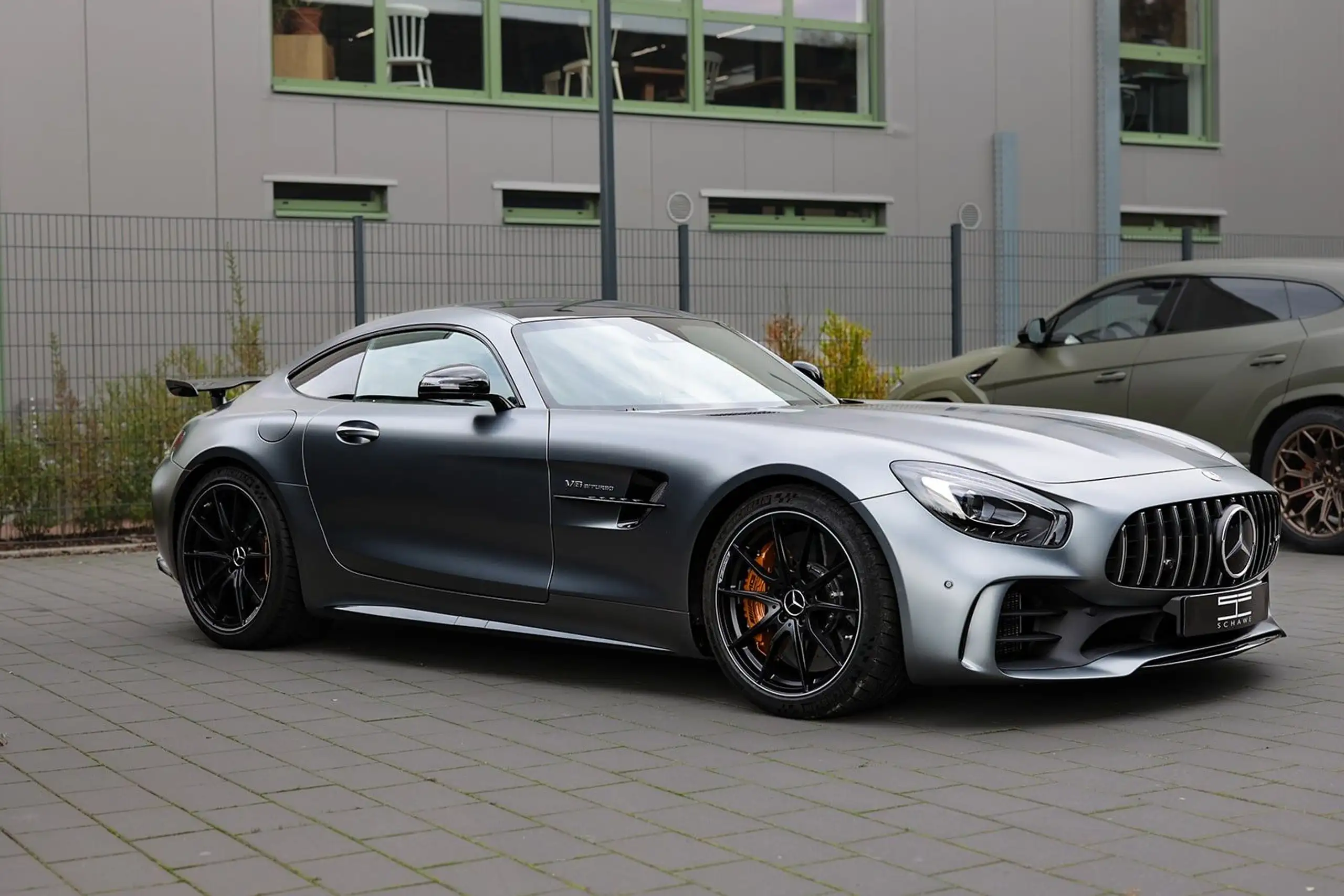 Mercedes-Benz - AMG GT