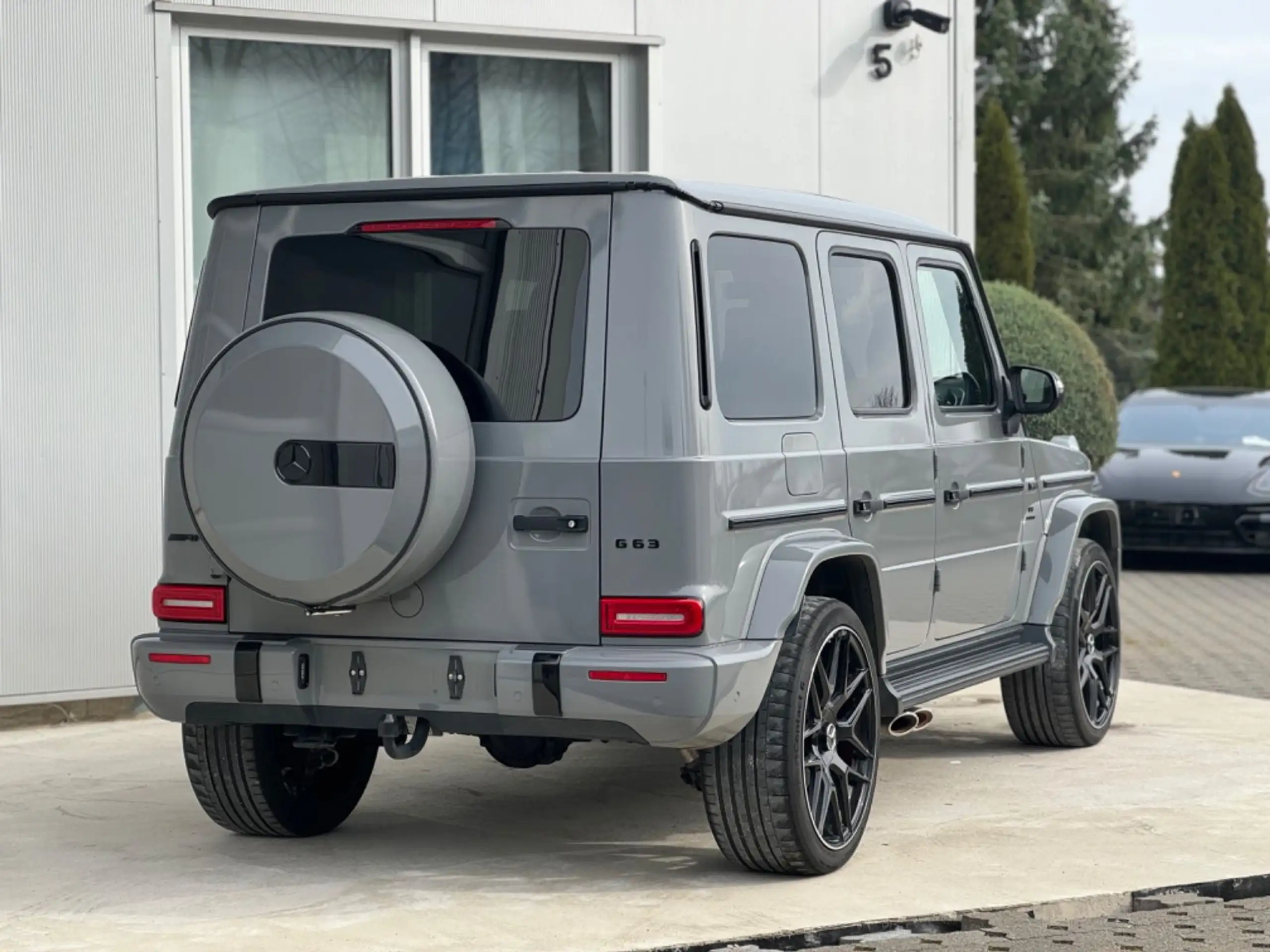 Mercedes-Benz - G 63 AMG