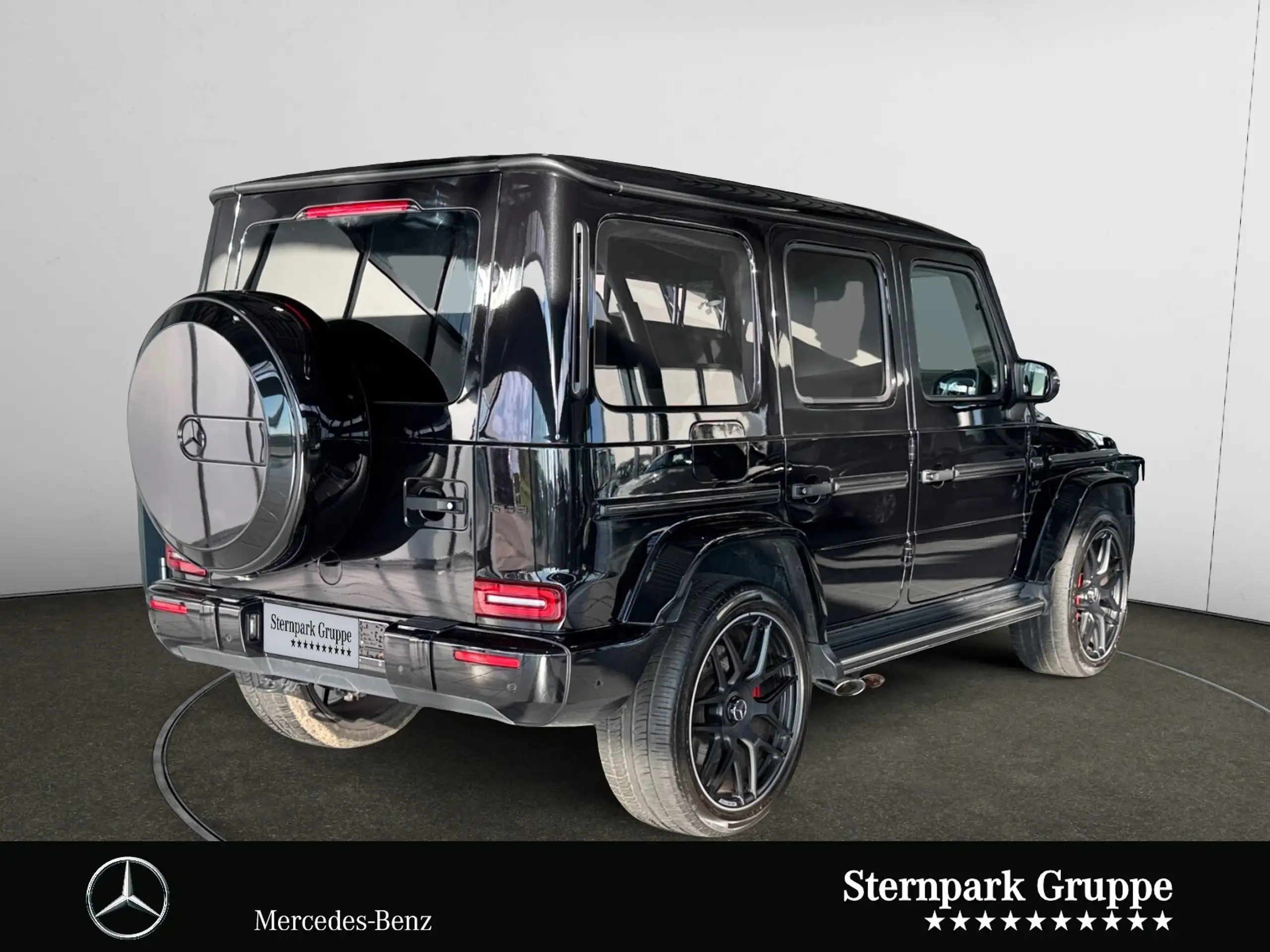 Mercedes-Benz - G 63 AMG