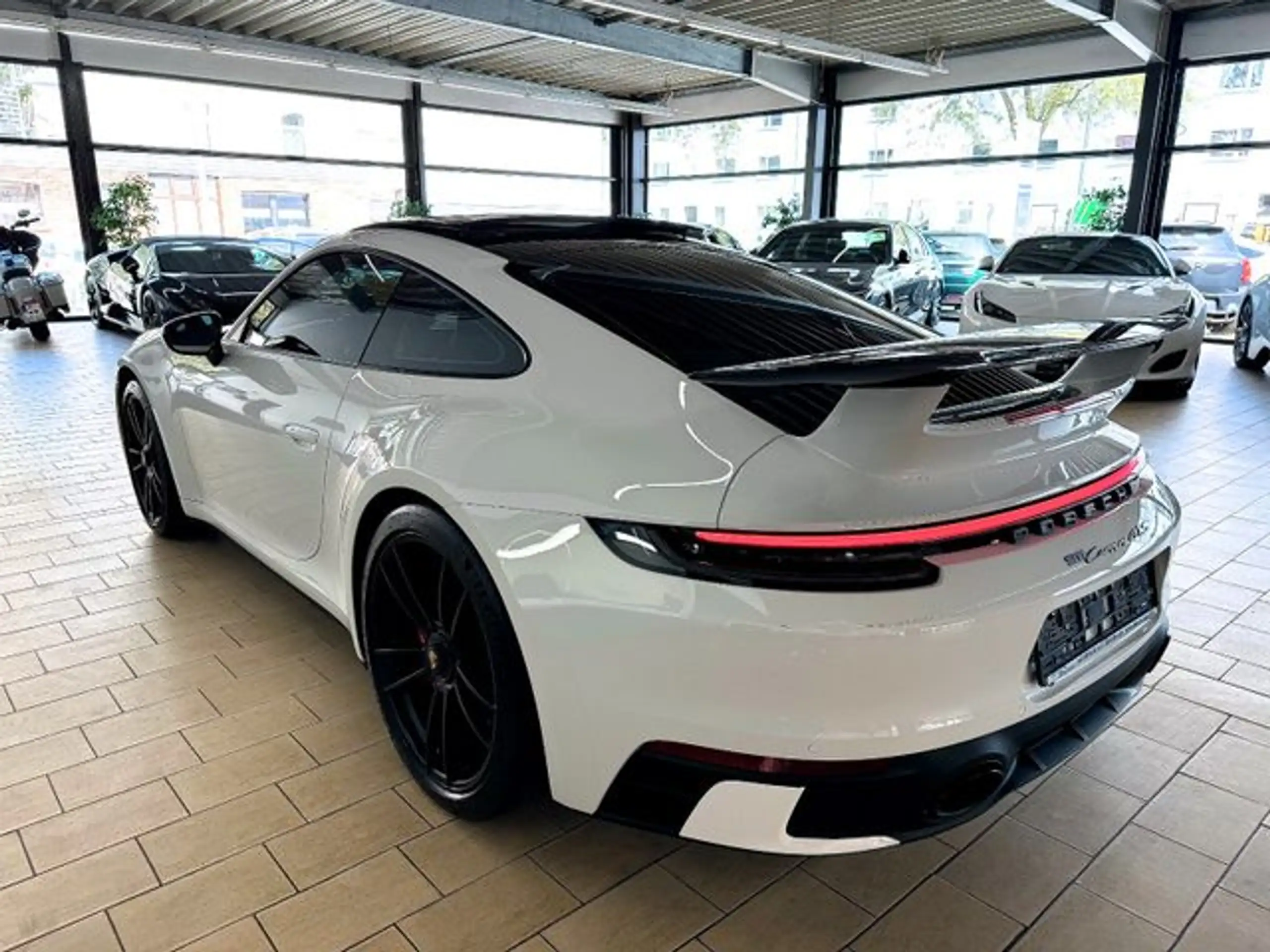 Porsche - 992