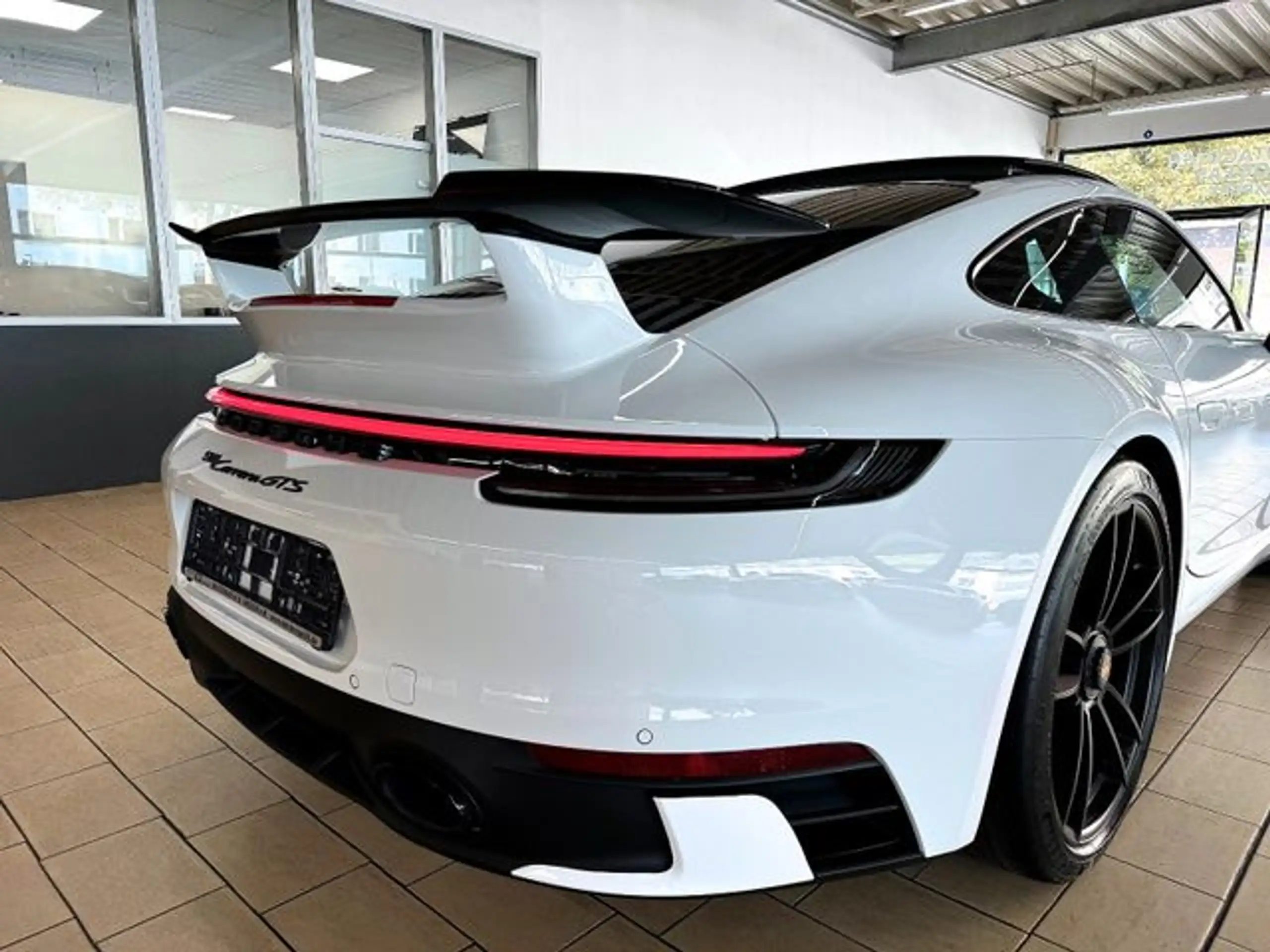 Porsche - 992