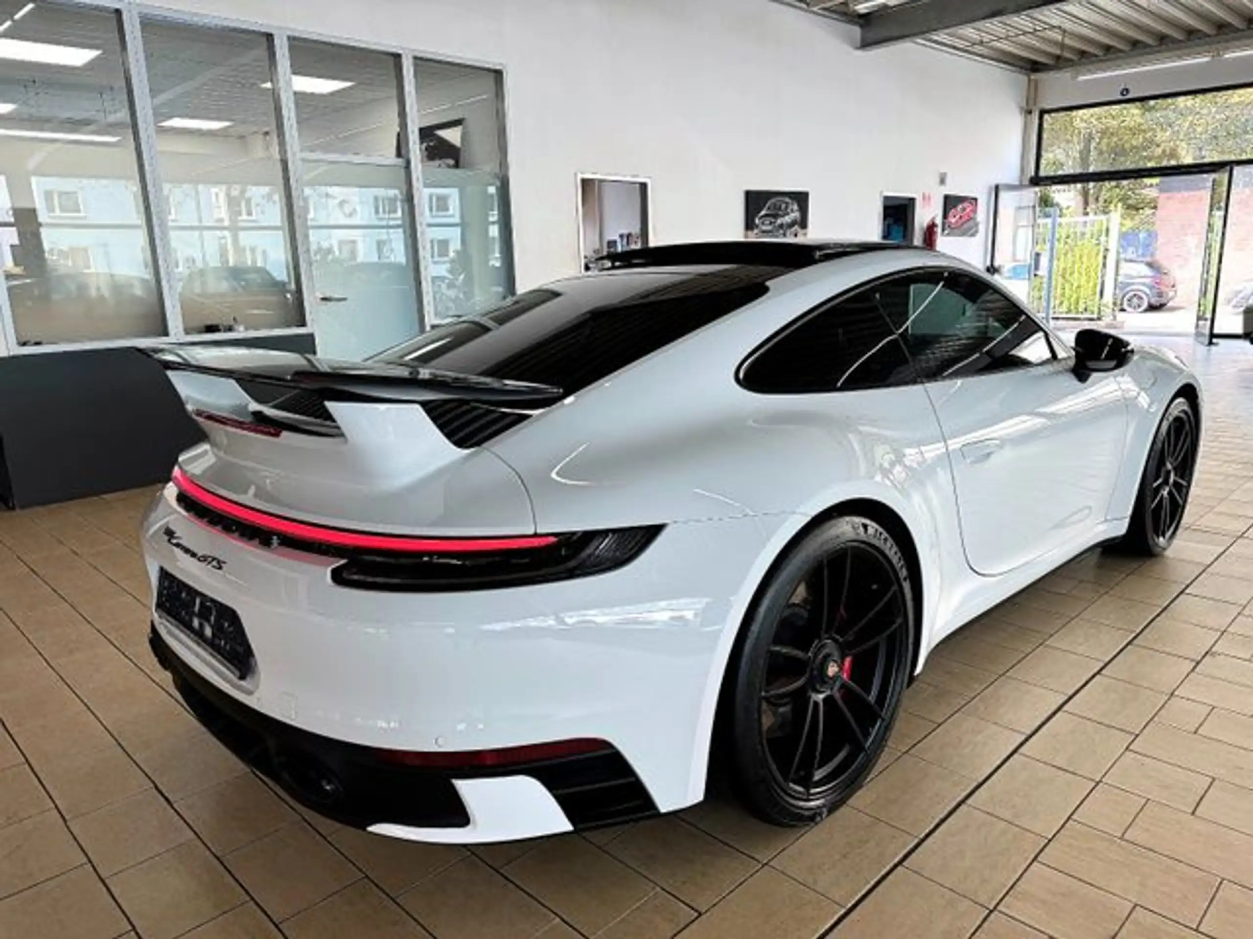 Porsche - 992