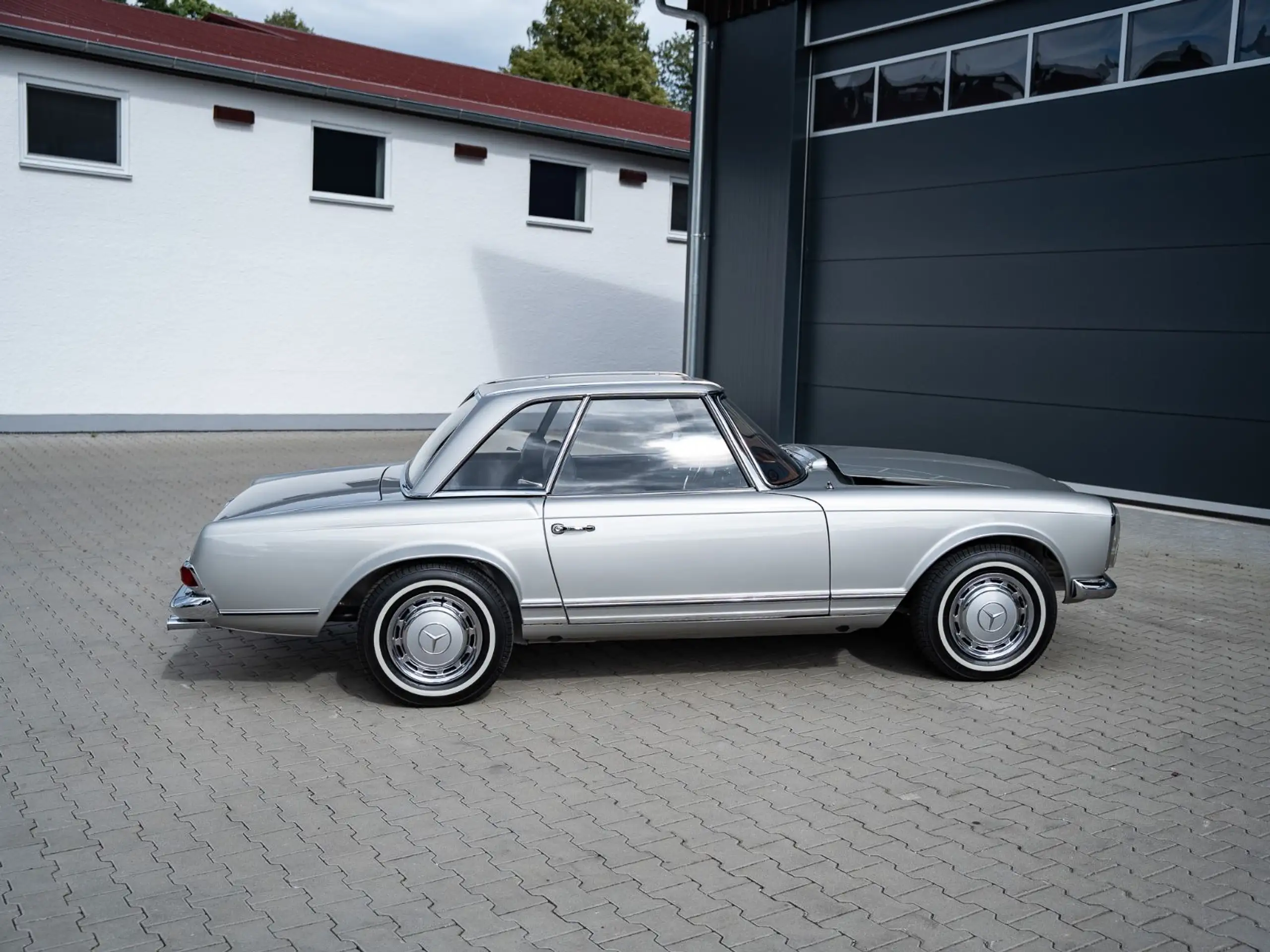 Mercedes-Benz - SL 280