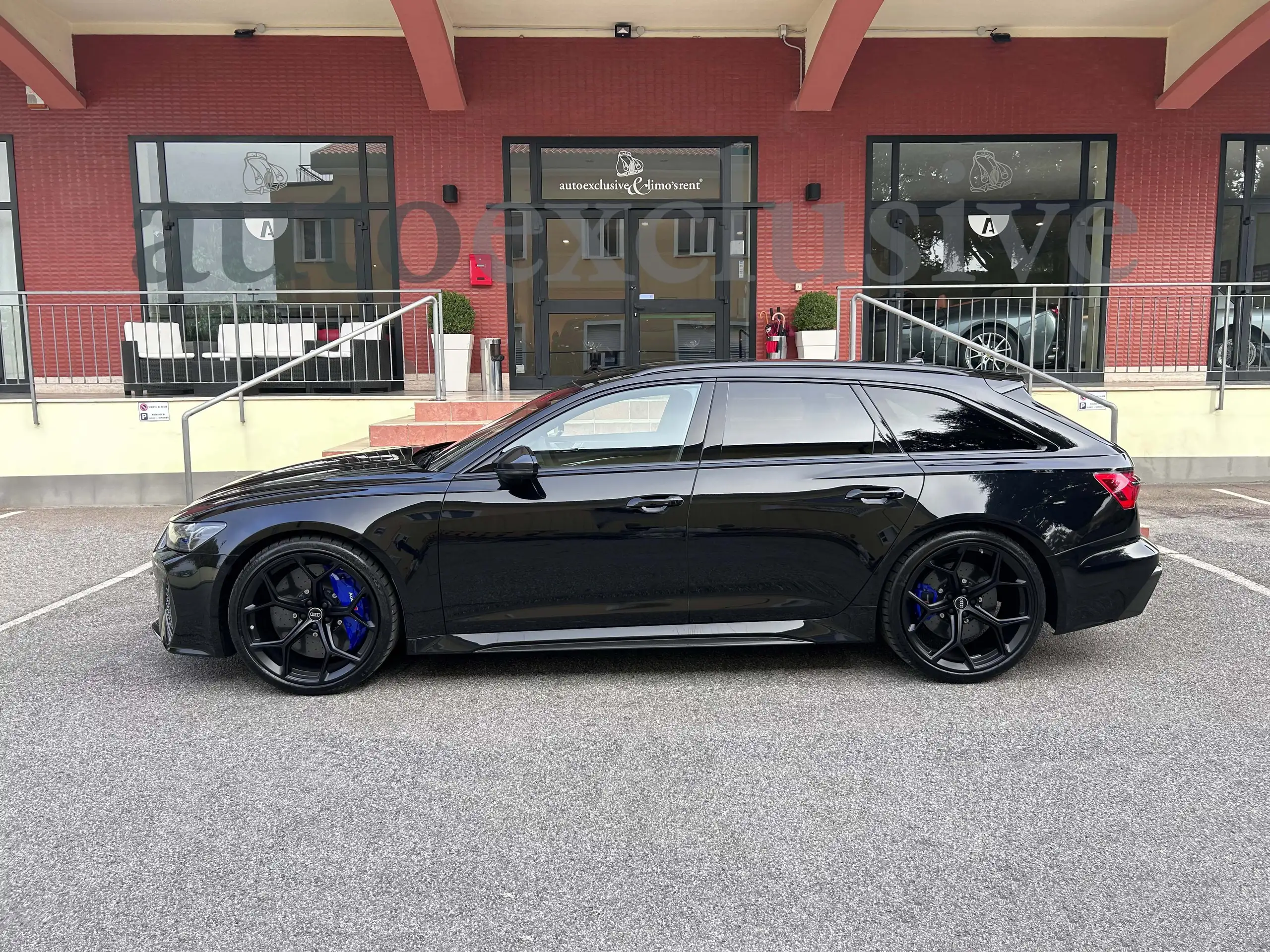 Audi - RS6