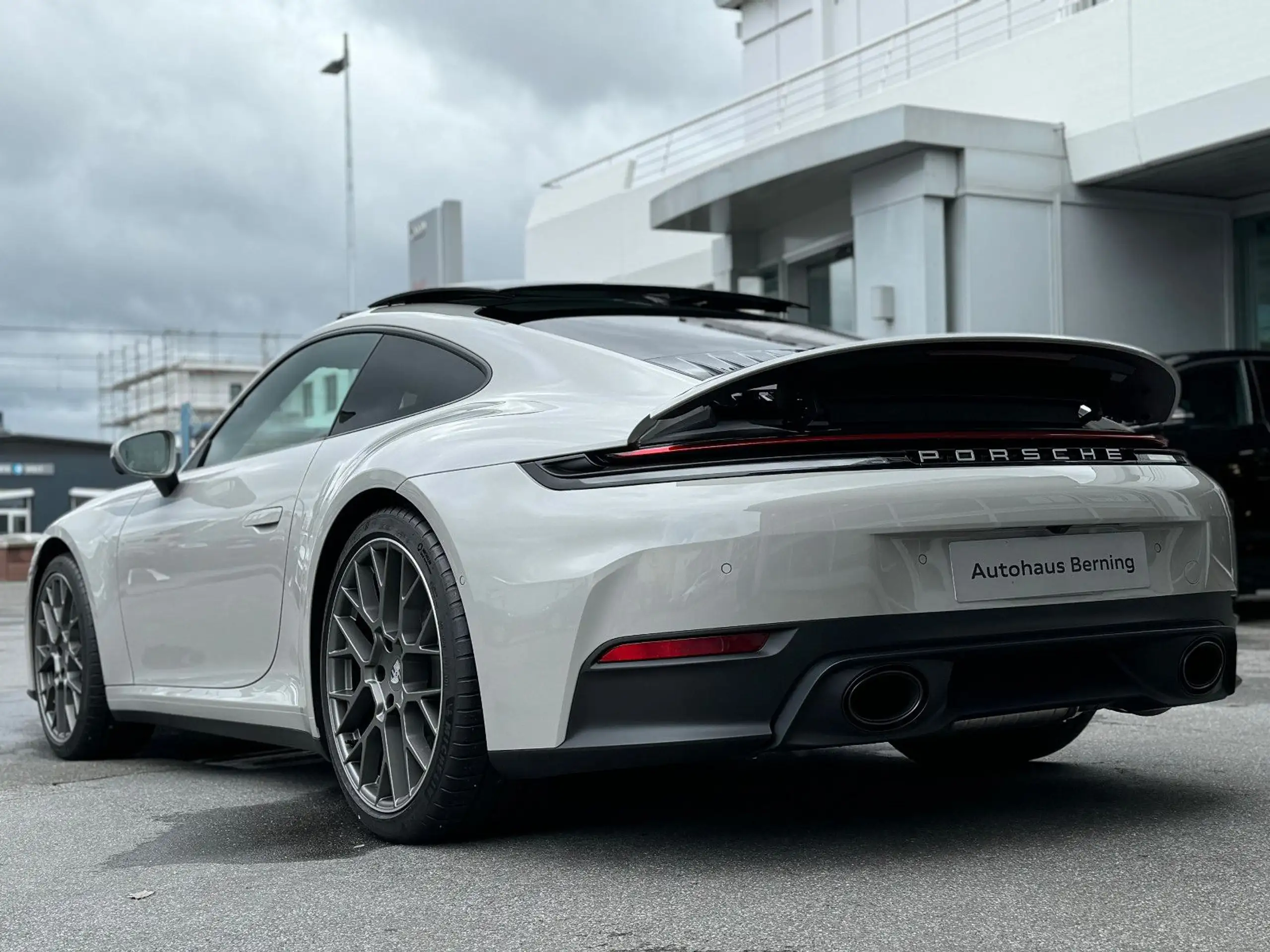 Porsche - 992