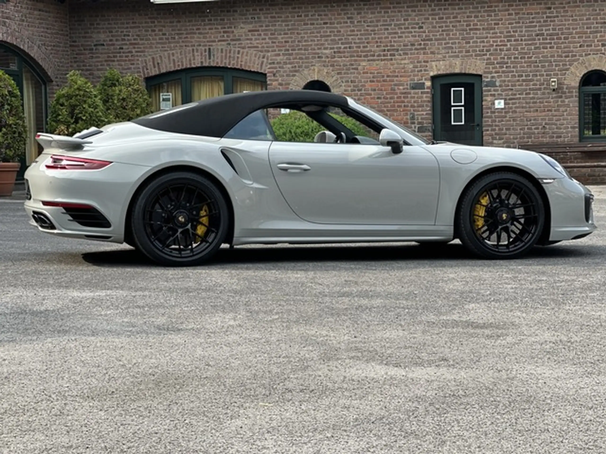 Porsche - 991