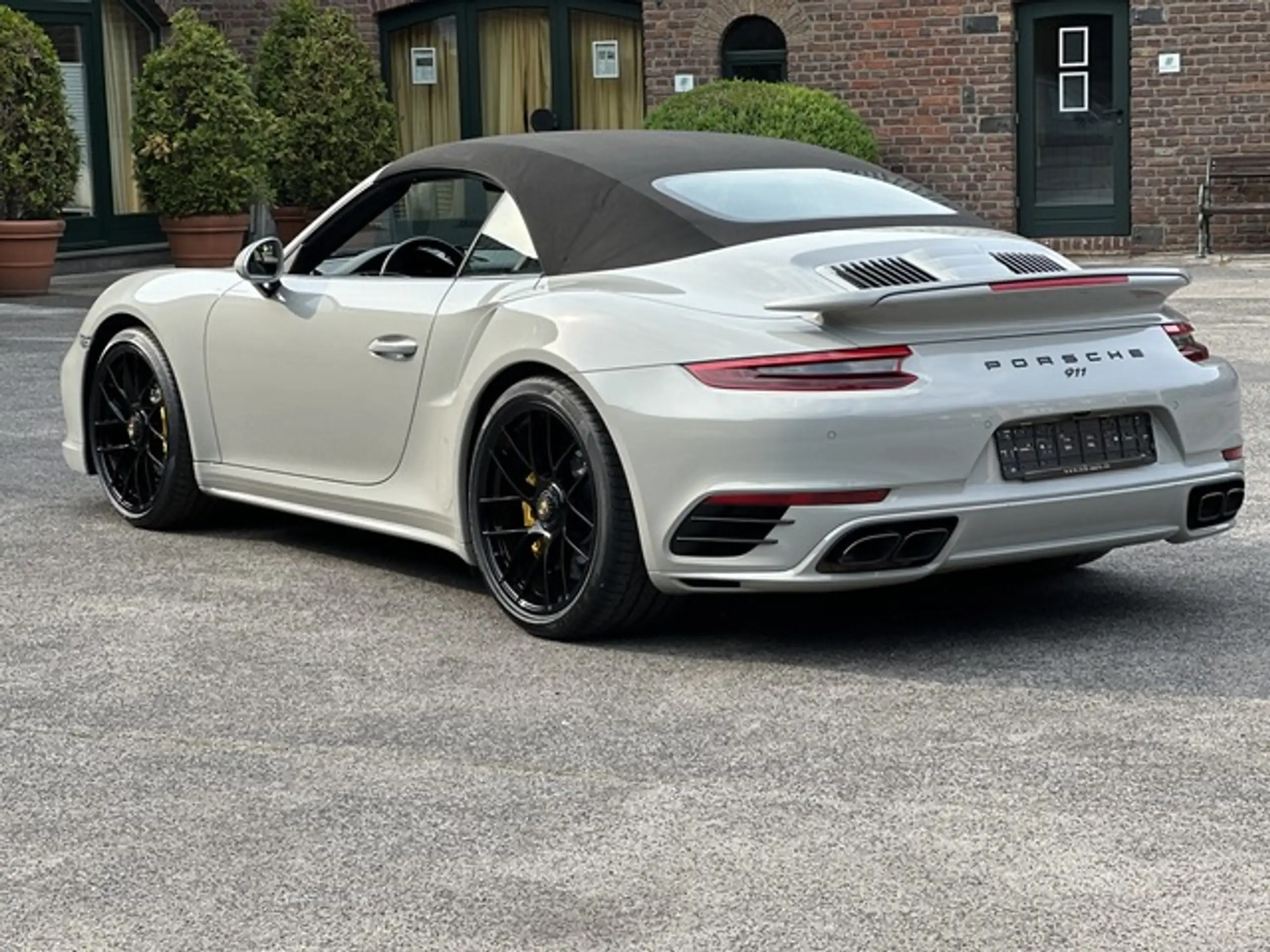 Porsche - 991