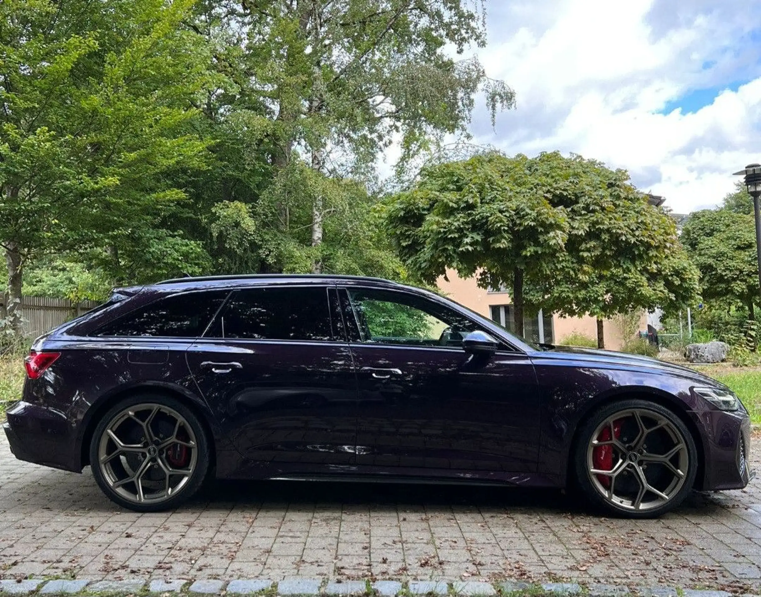 Audi - RS6