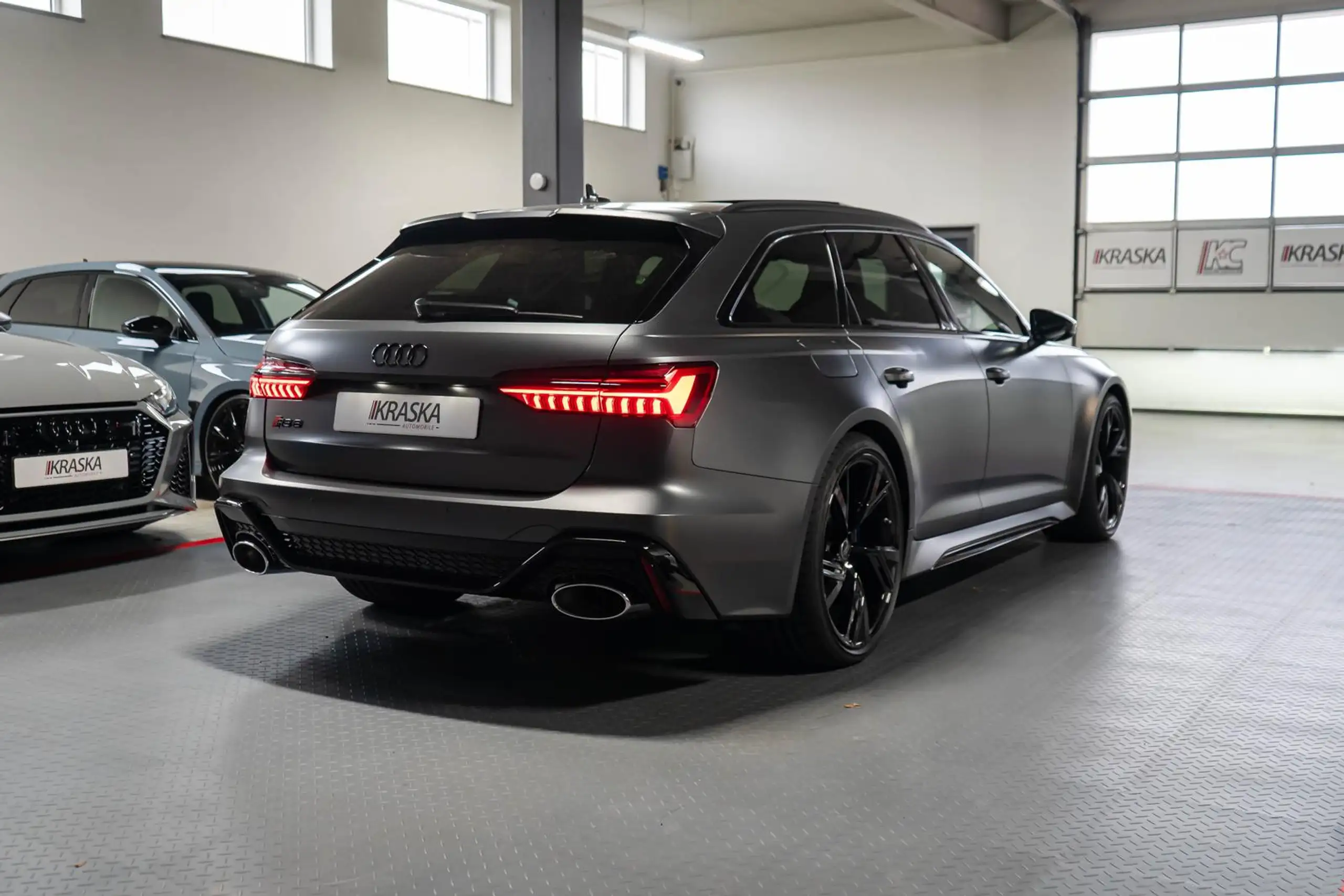 Audi - RS6