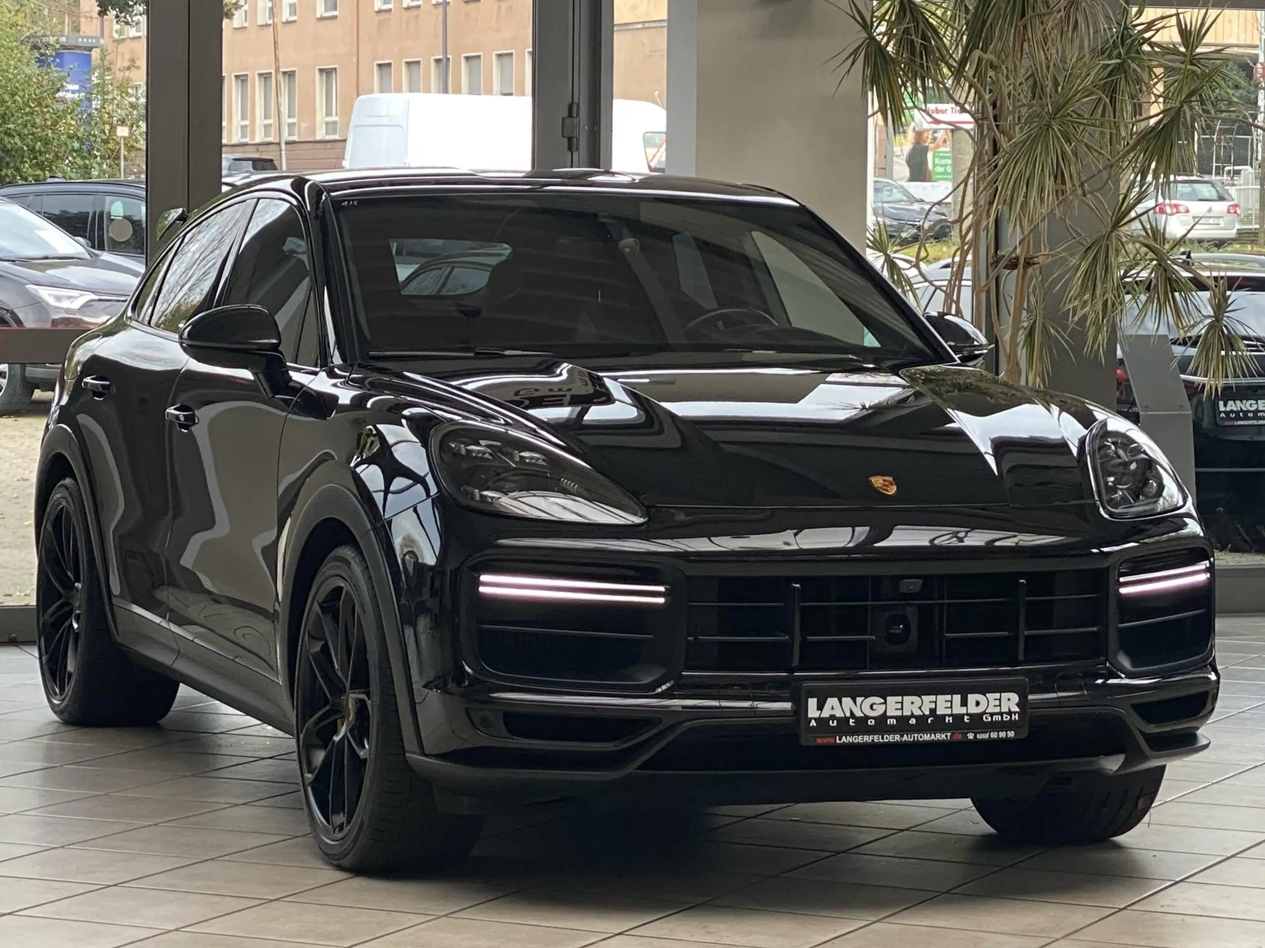 Porsche - Cayenne